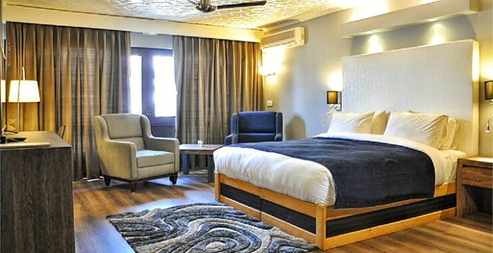 Hotel Ahdoos , Srinagar Hotel Ahdoos , Srinagar