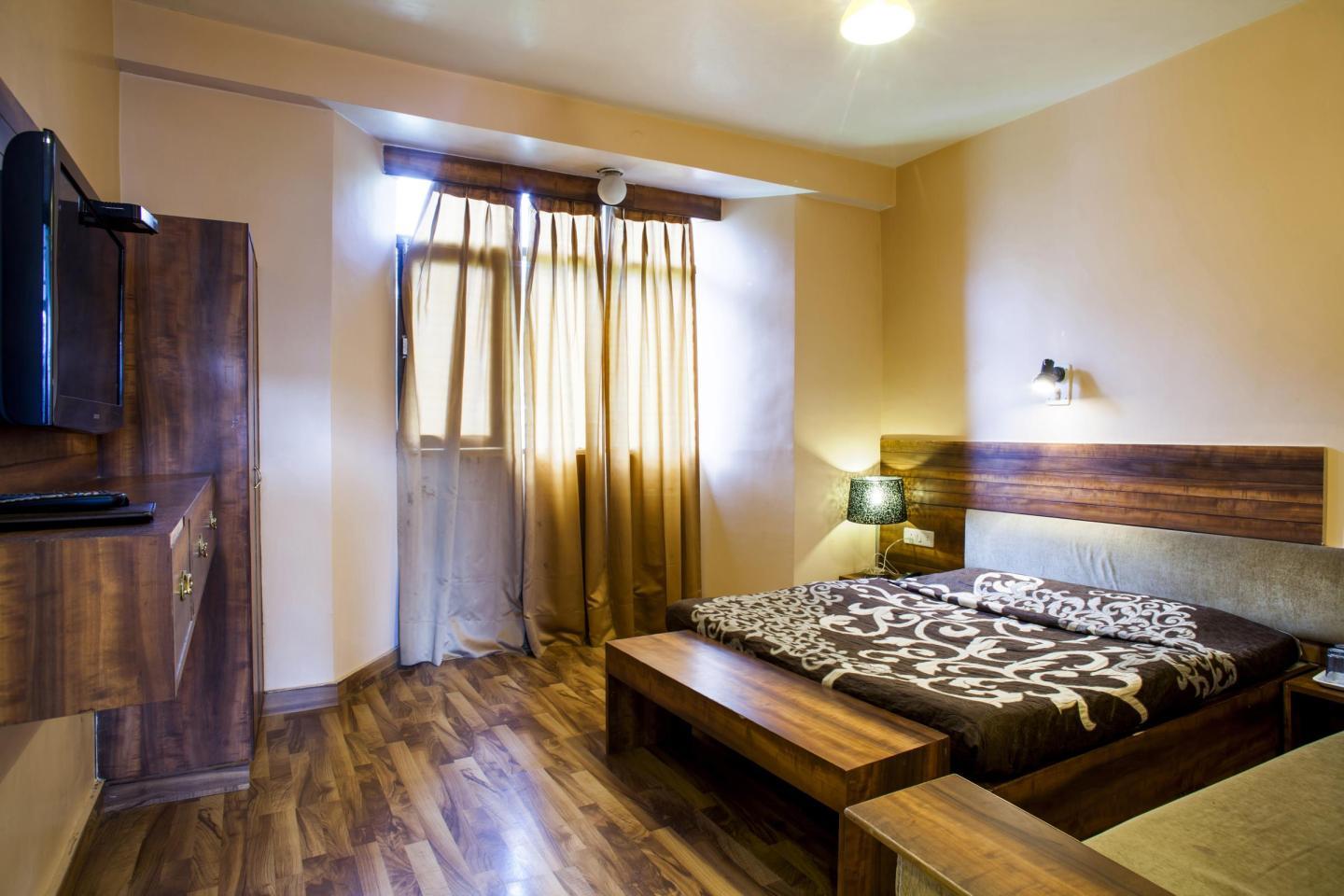 Hotel Crystal Palace, Shimla Hotel Crystal Palace, Shimla