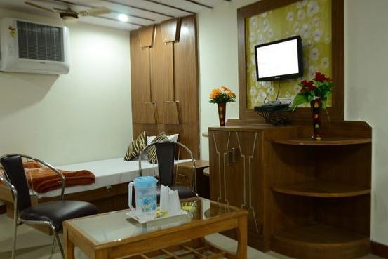 Hotel Crown, Haridwar Hotel Crown, Haridwar