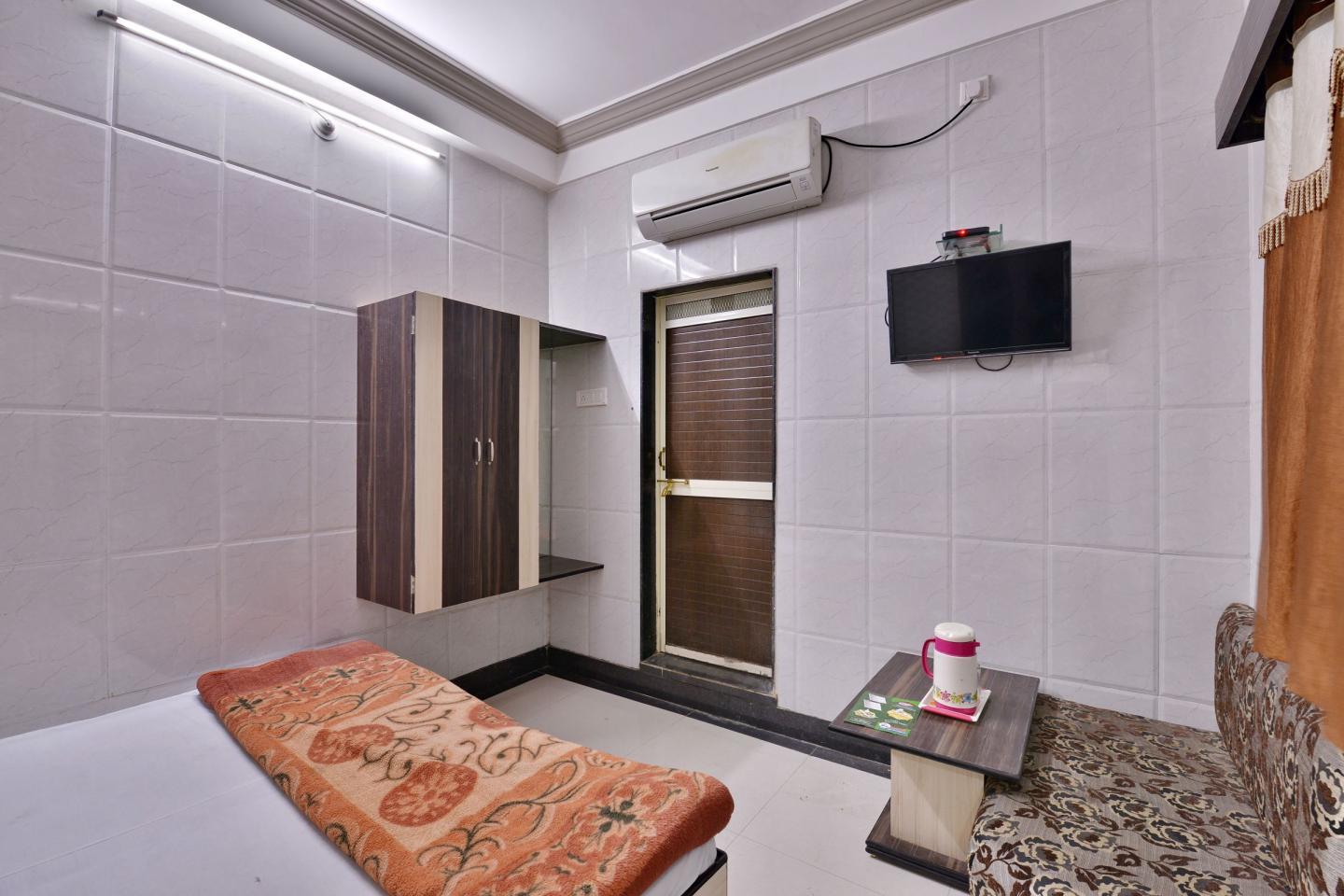 Hotel Neha Palace , Ujjain Hotel Neha Palace , Ujjain