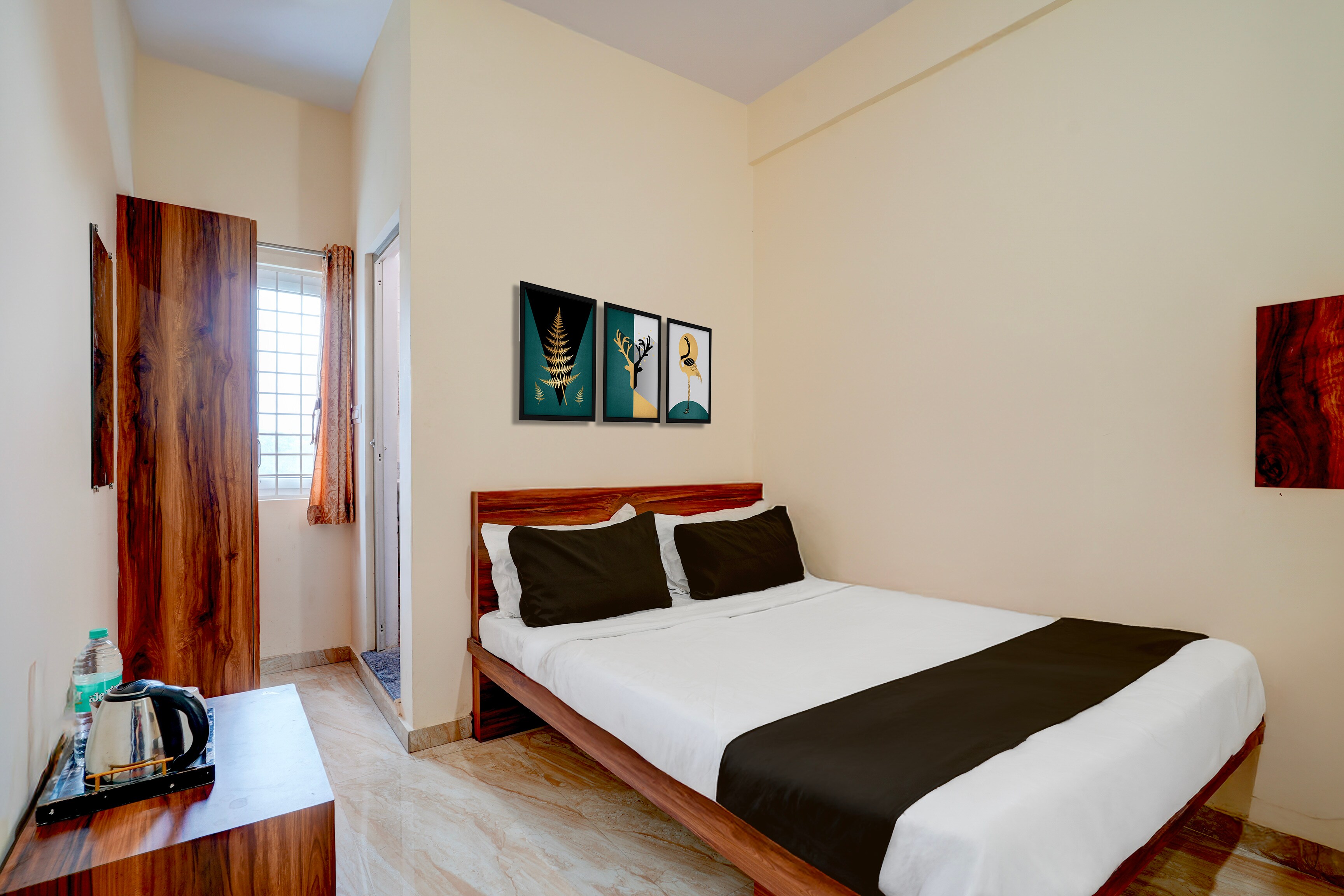 Hotel O Sapthagiri Boarding and Lodging Restaurant