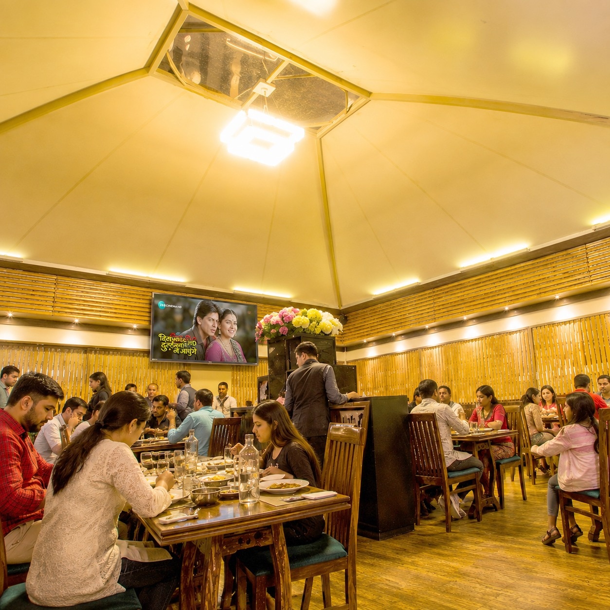 MOJOS RESTAURANT