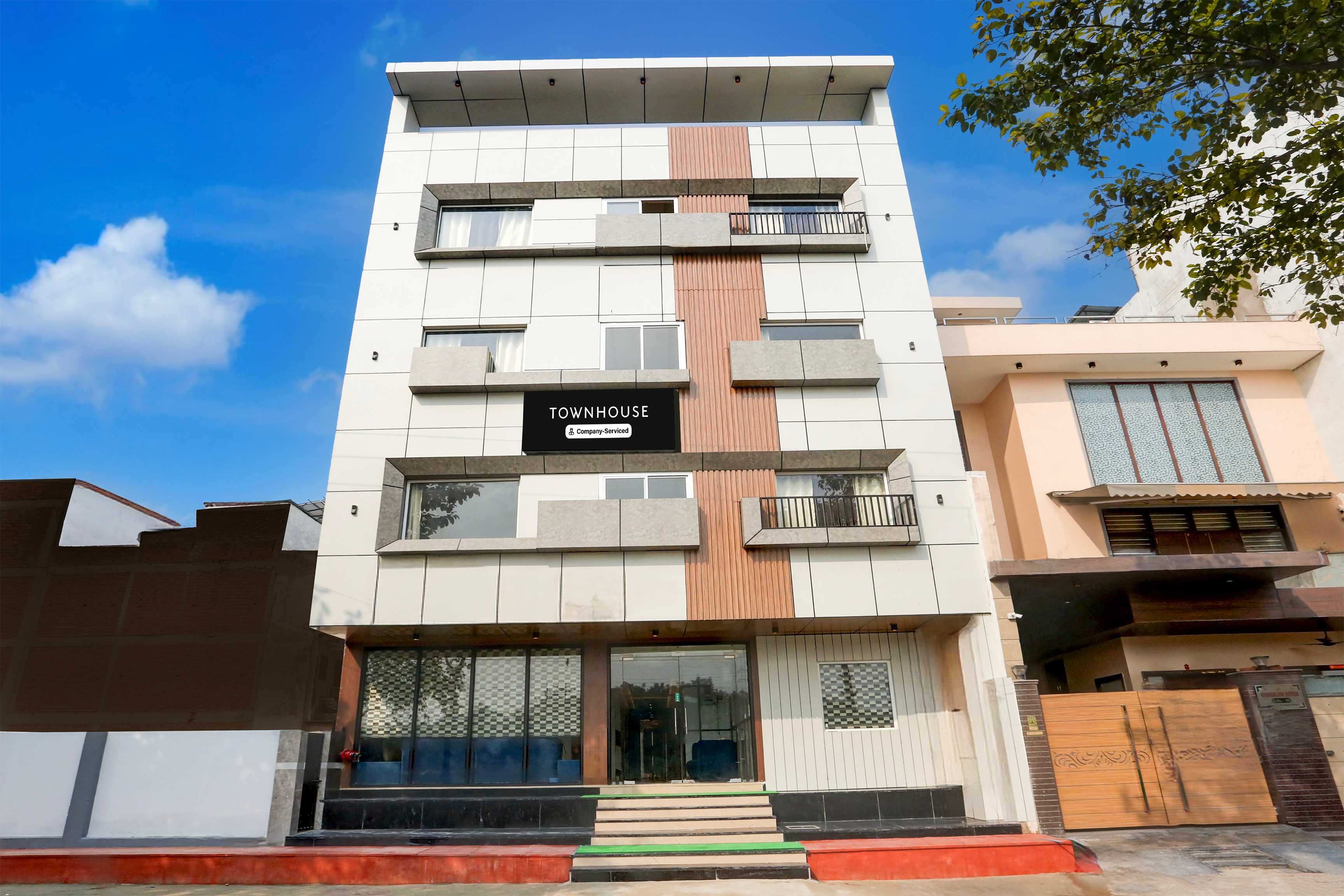 Collection O Taj Nagri Phase 2 Formerly Grand Rivera