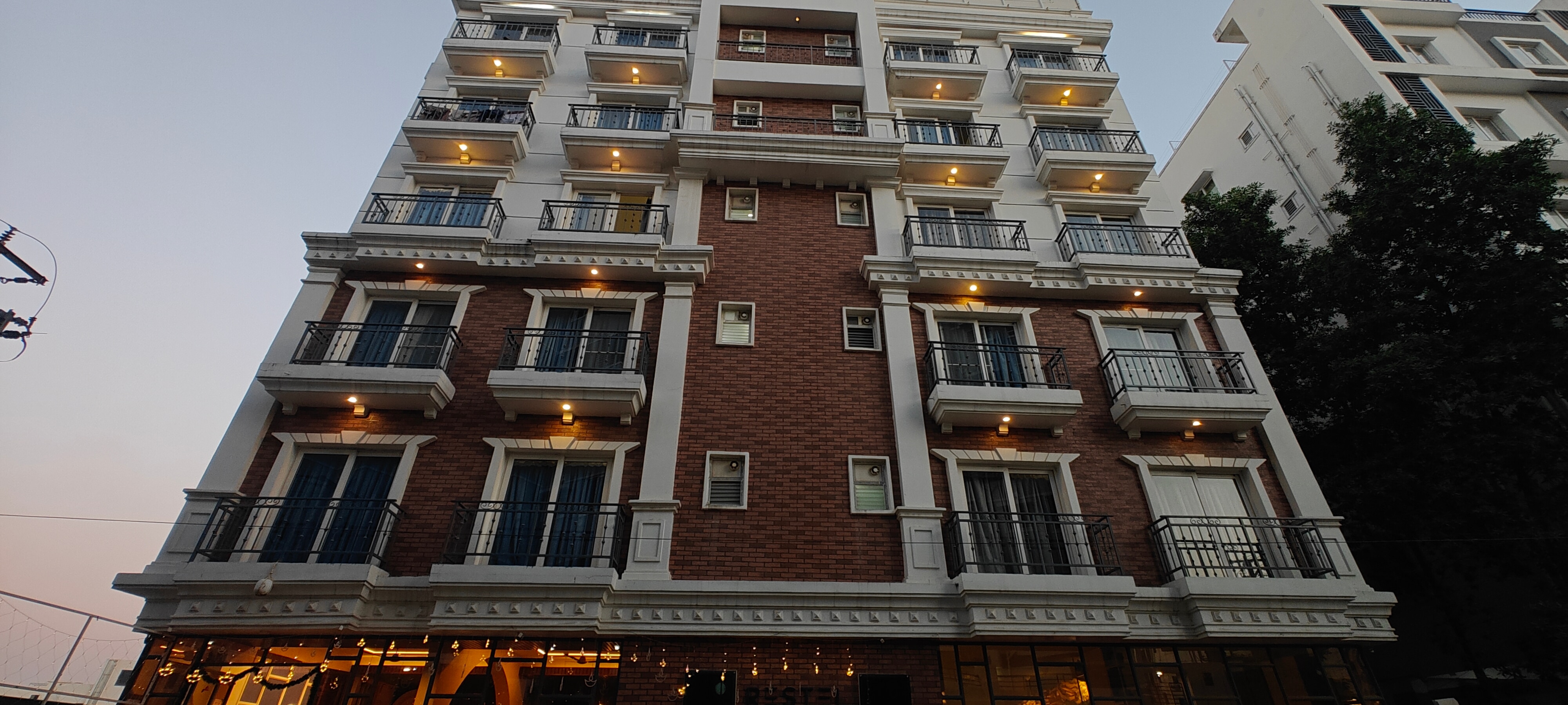 Restel Studio Flats In Madhapur 𝗕𝗢𝗢𝗞 Hyderabad Apartment