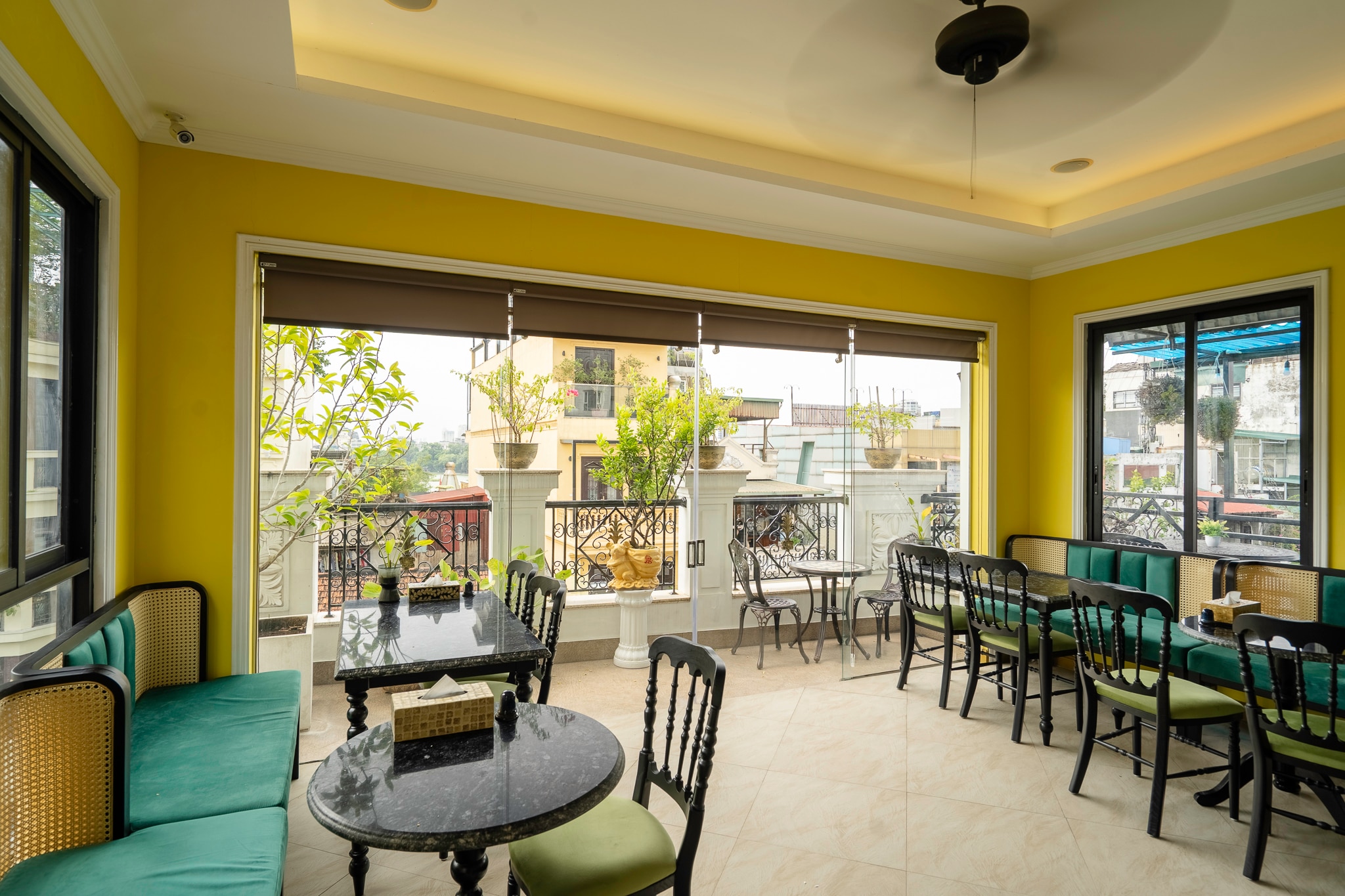 Maro Restaurant