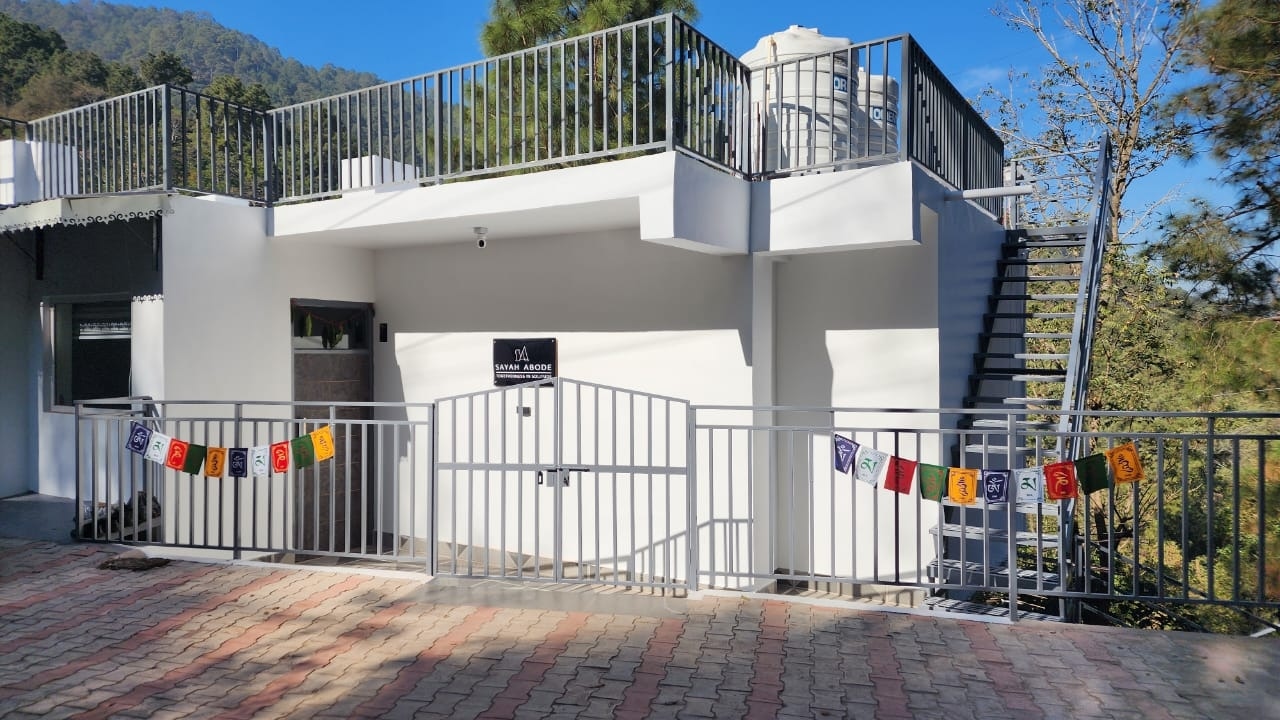 Sayah Righi SAYAH ABODE Homestay Kasauli - Reviews, Photos & Offer