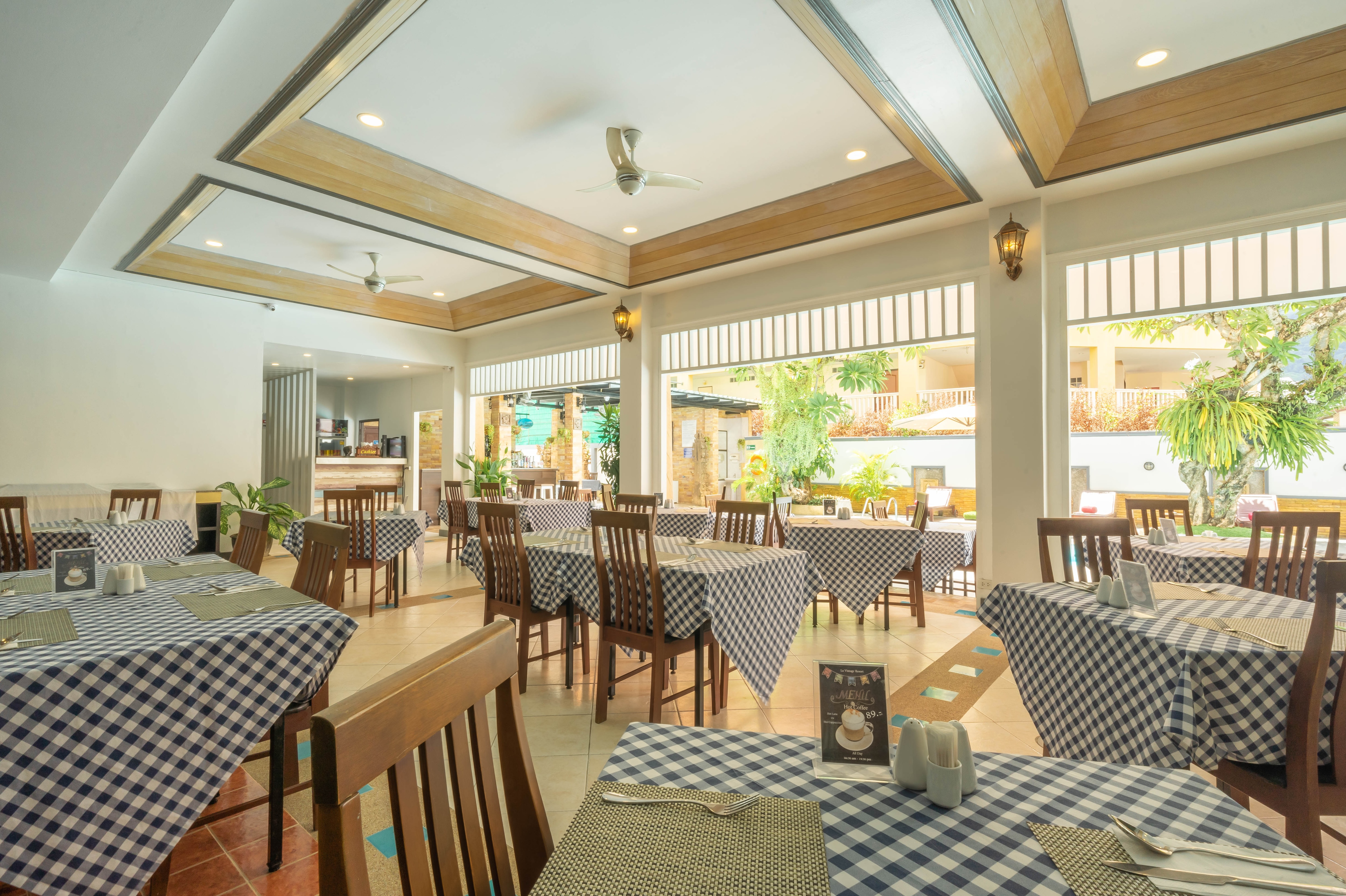Parichard Restaurant