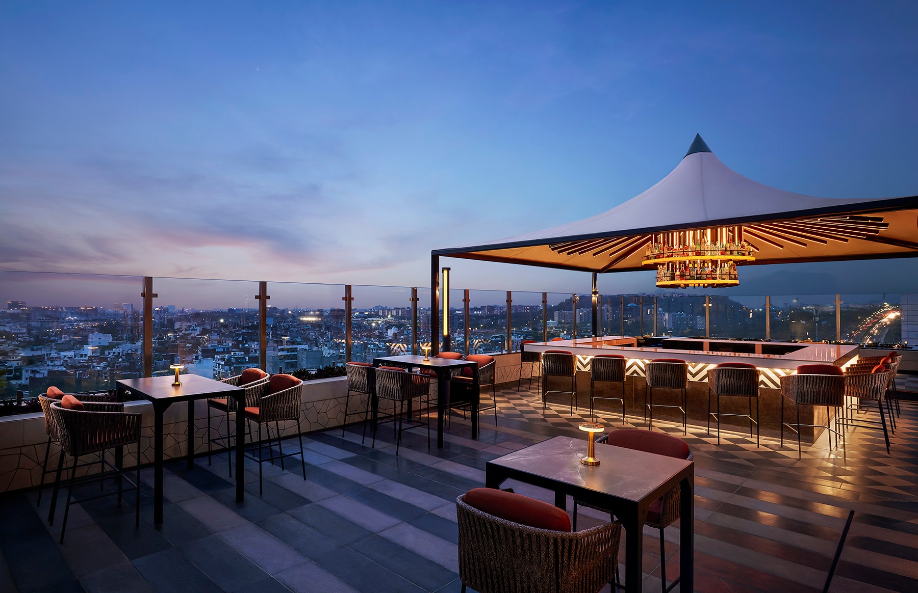 Zeest- Sky Bar & Lounge