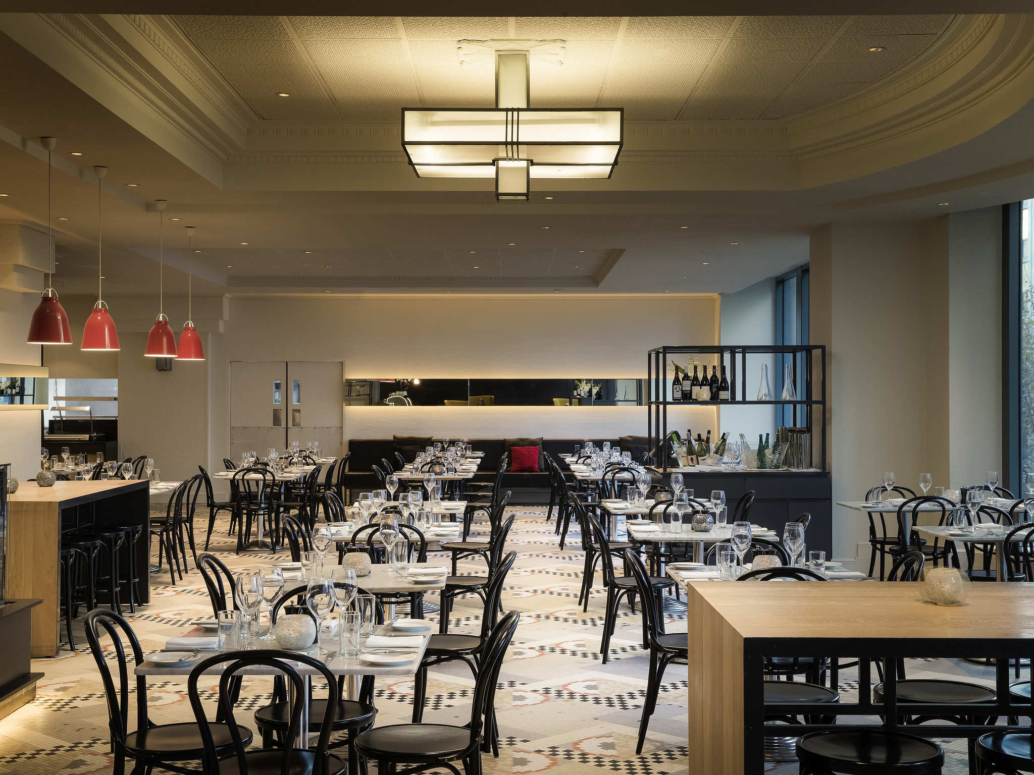 Lane Restaurant and Bar