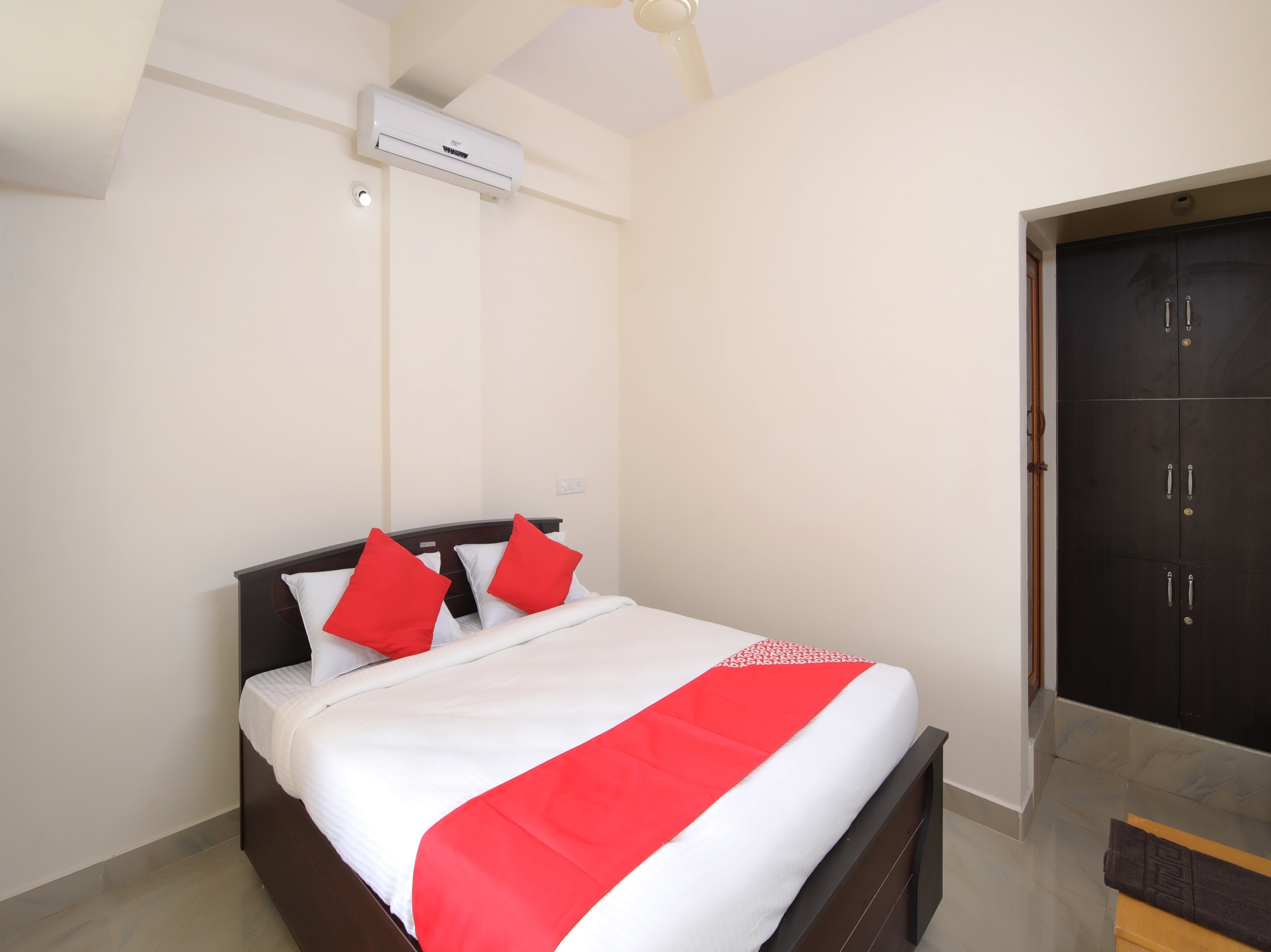Hotel Kaveri Mysore Hotel 𝐏𝐡𝐨𝐭𝐨𝐬 & 𝐑𝐞𝐯𝐢𝐞𝐰𝐬