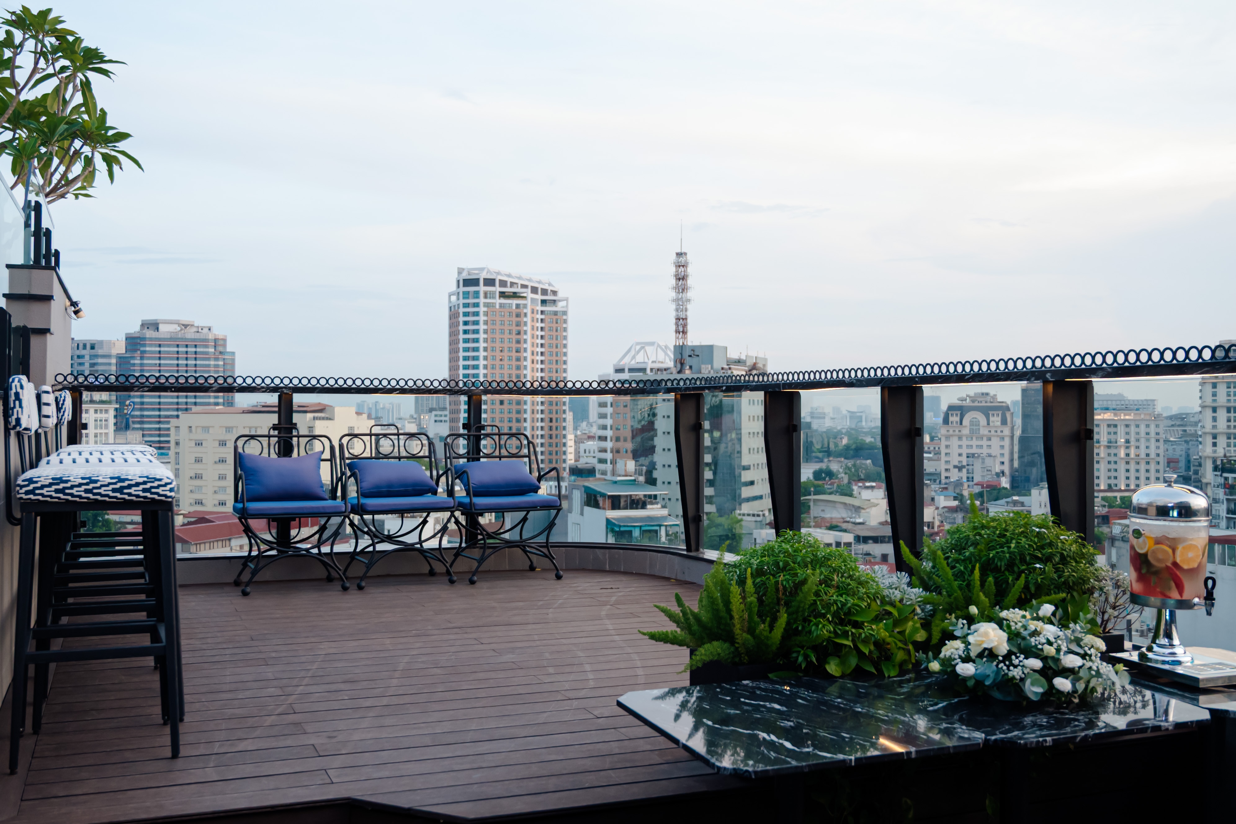 Soho Rooftop Bar & Pool