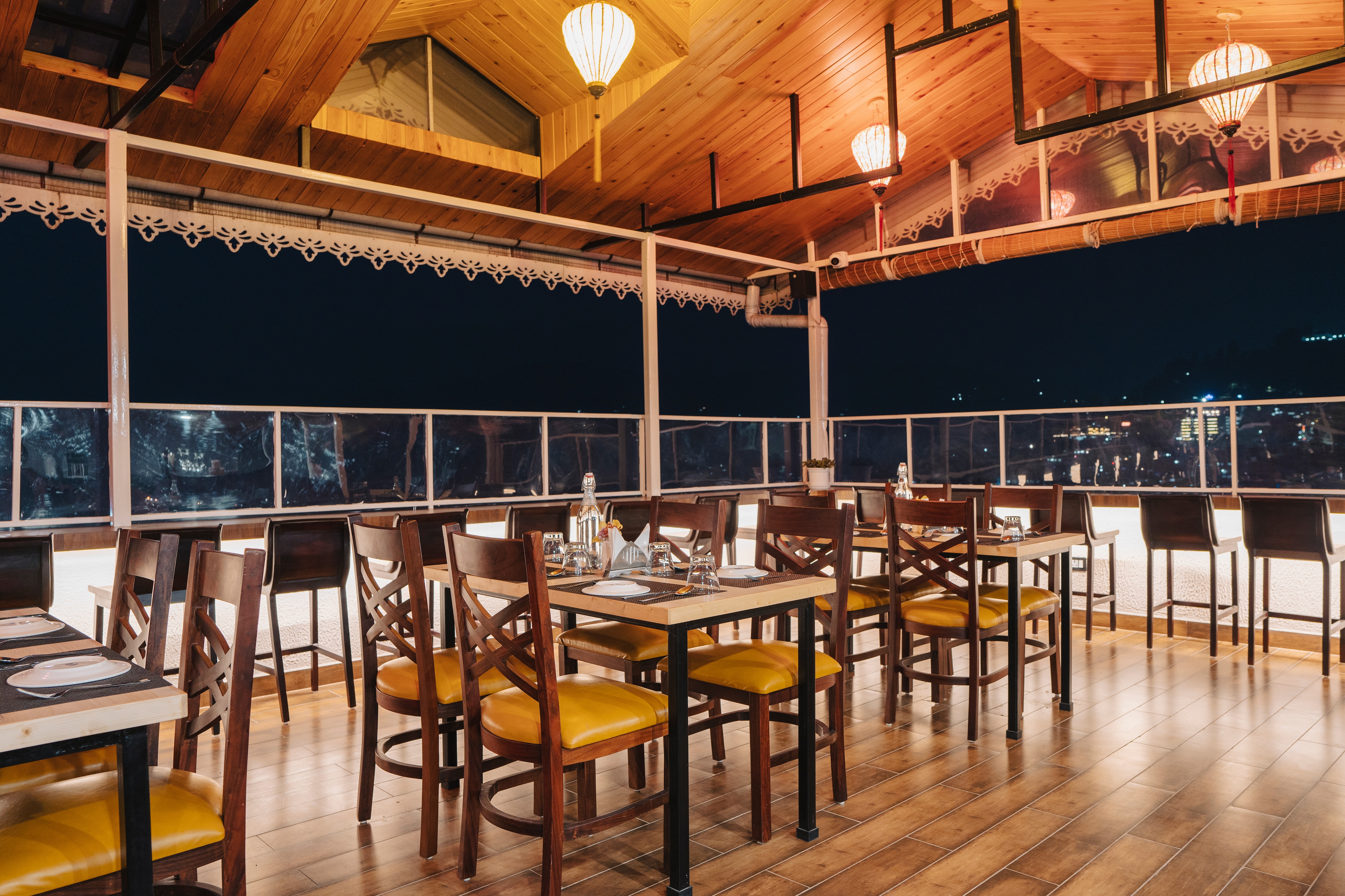 Treat - A Roof-top Cafe