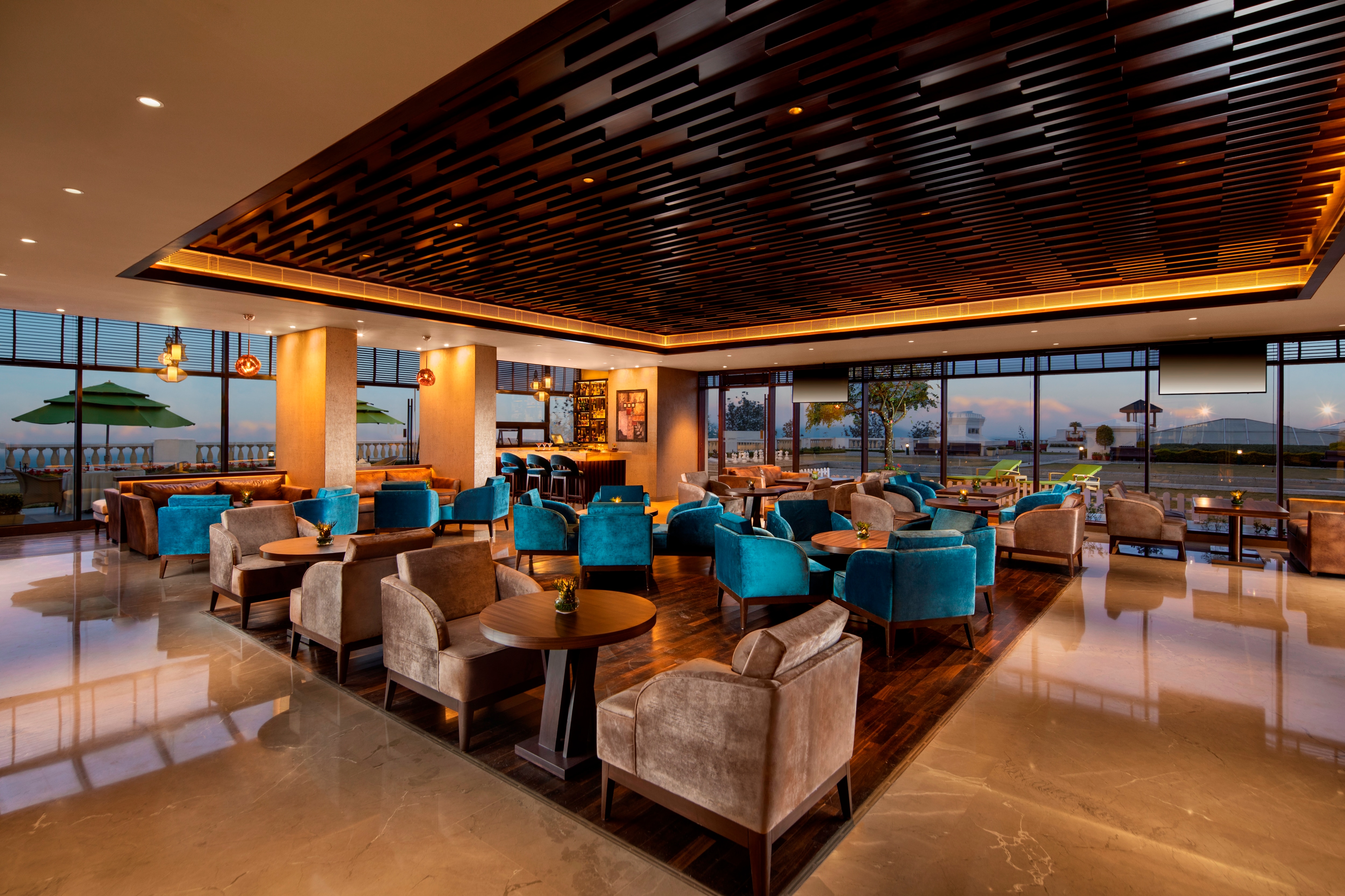Marshall Lounge Bar