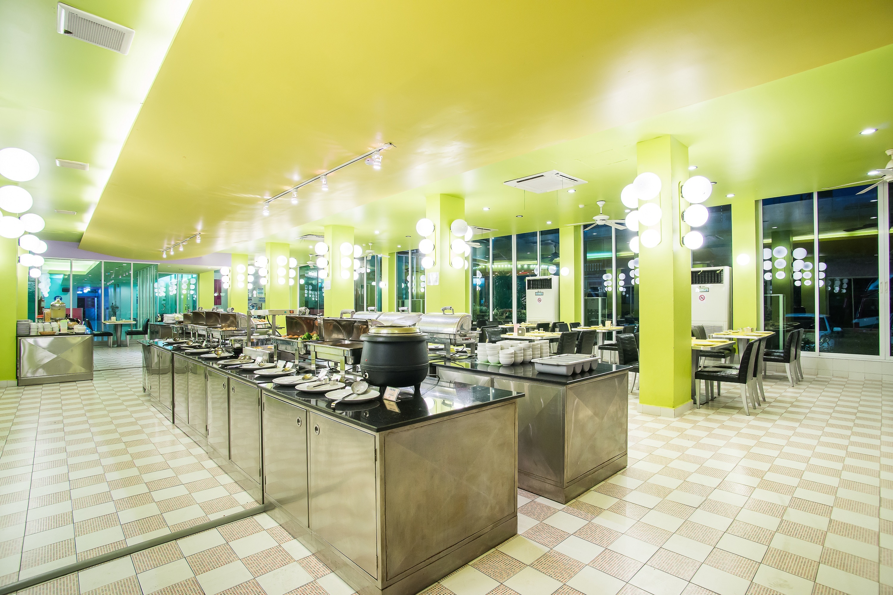 The Circle Restaurant,