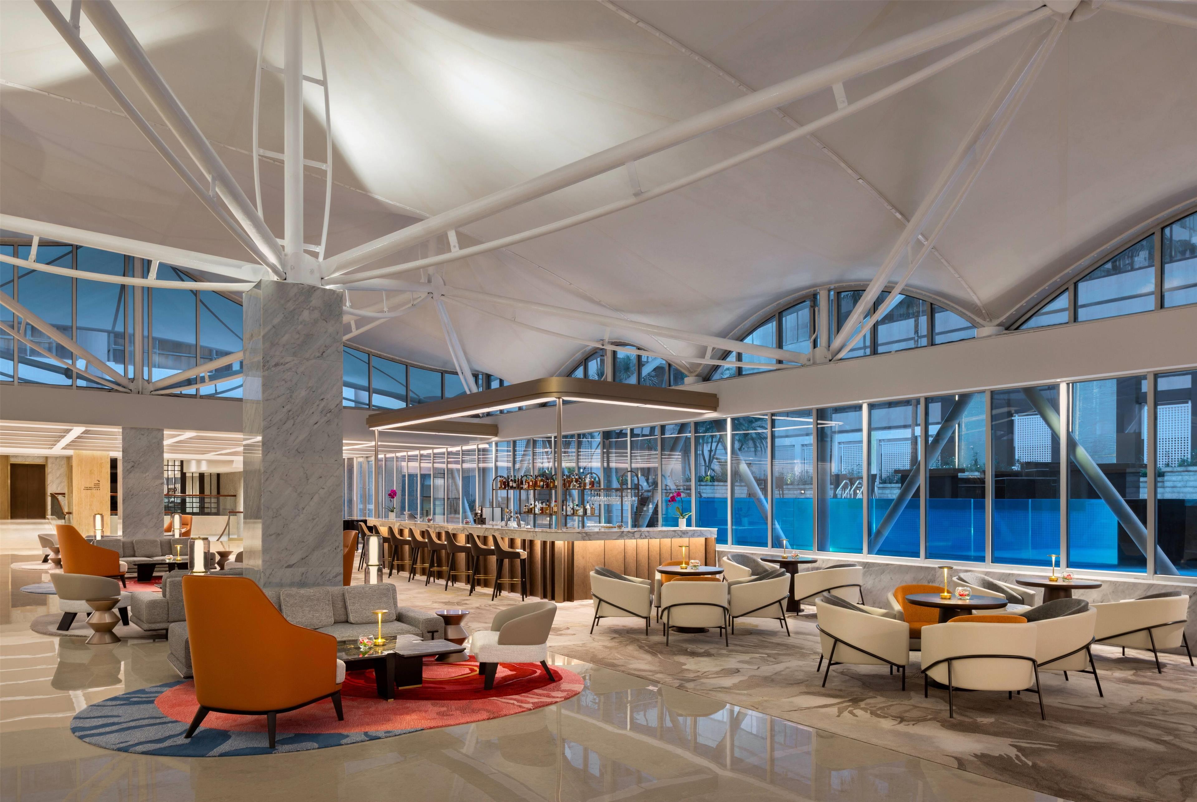 Sky Lounge