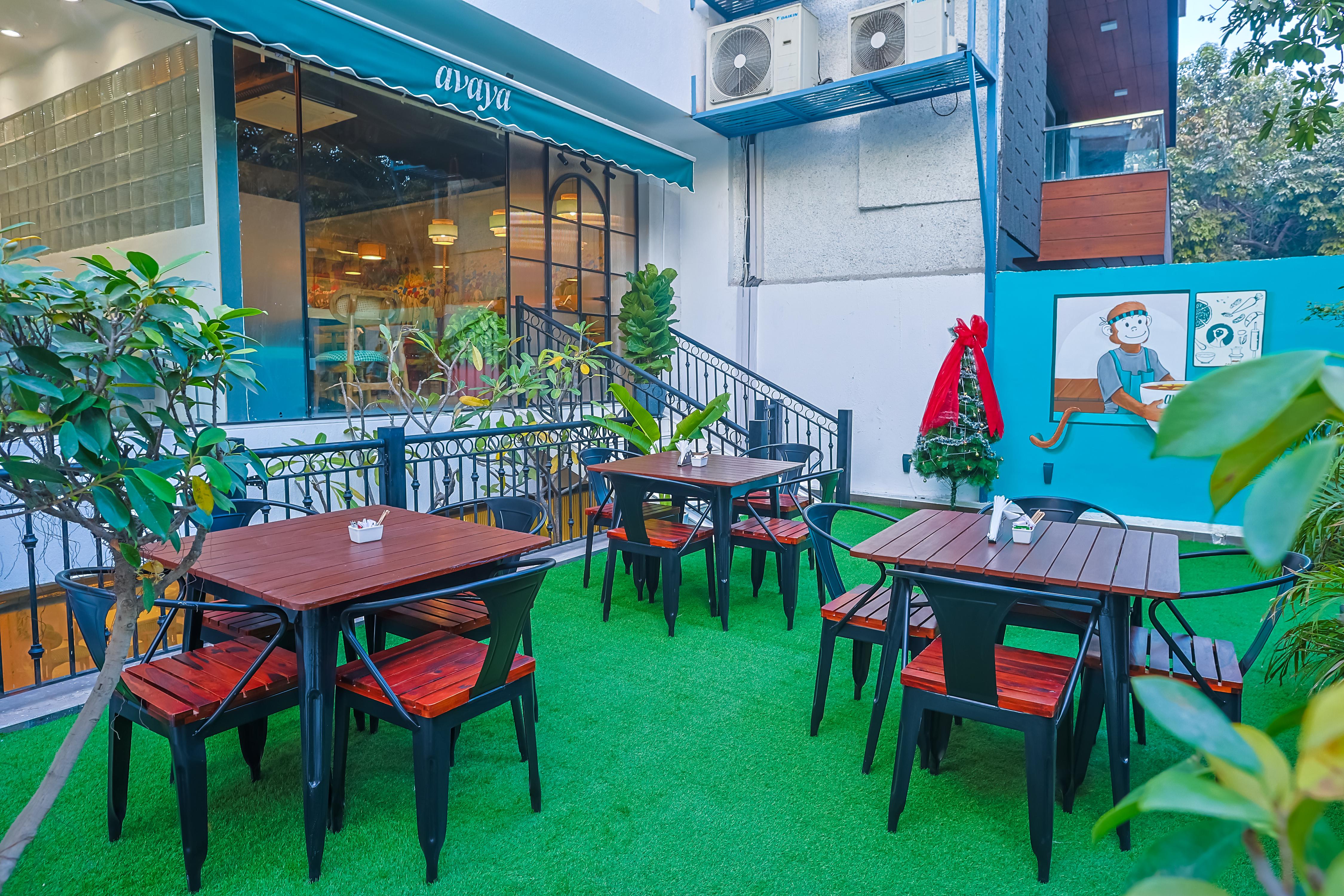 avaya Cafe and Bakery
