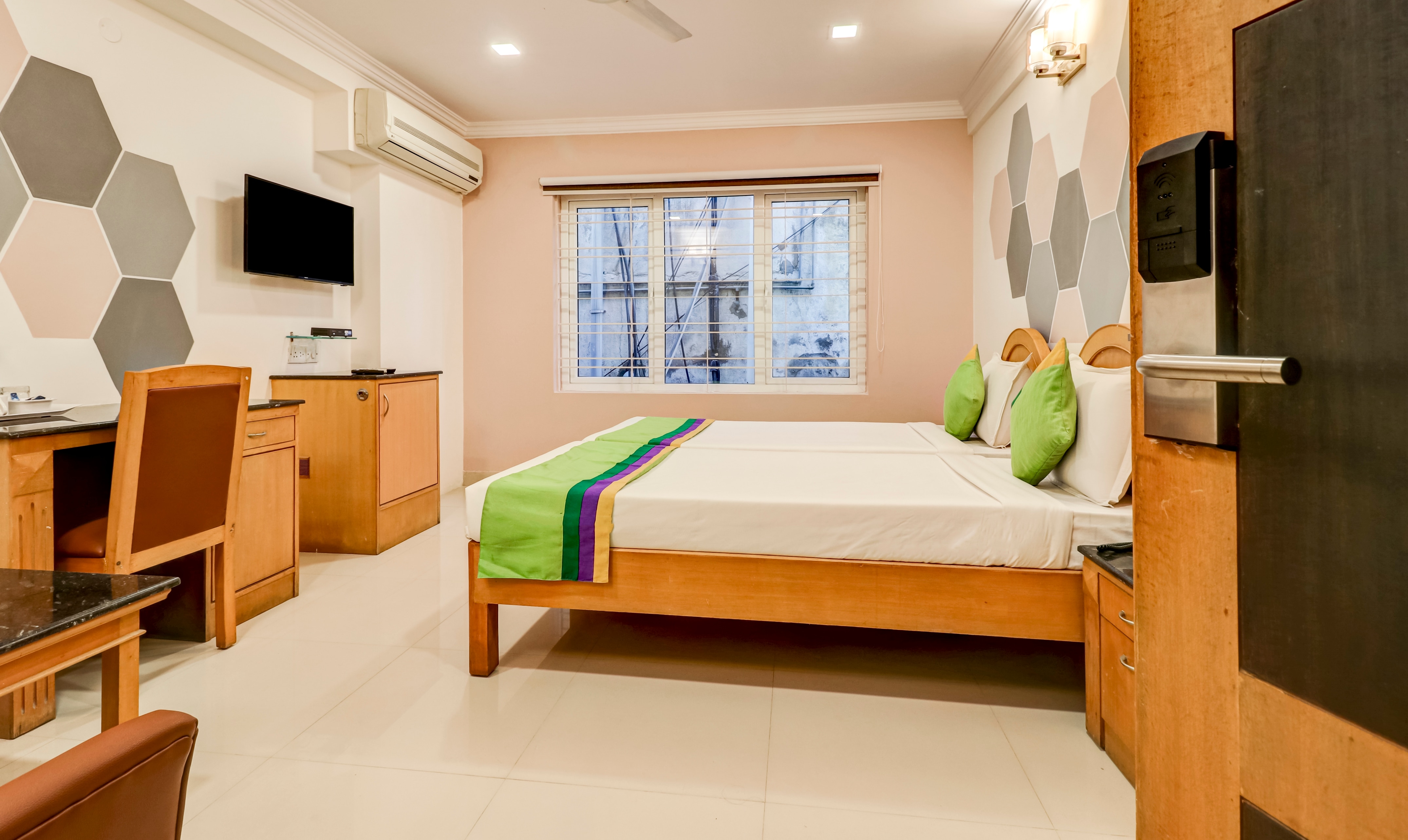 Rooms of Treebo Terminus, Koramangala 5th Block - Hotel in Bangalore