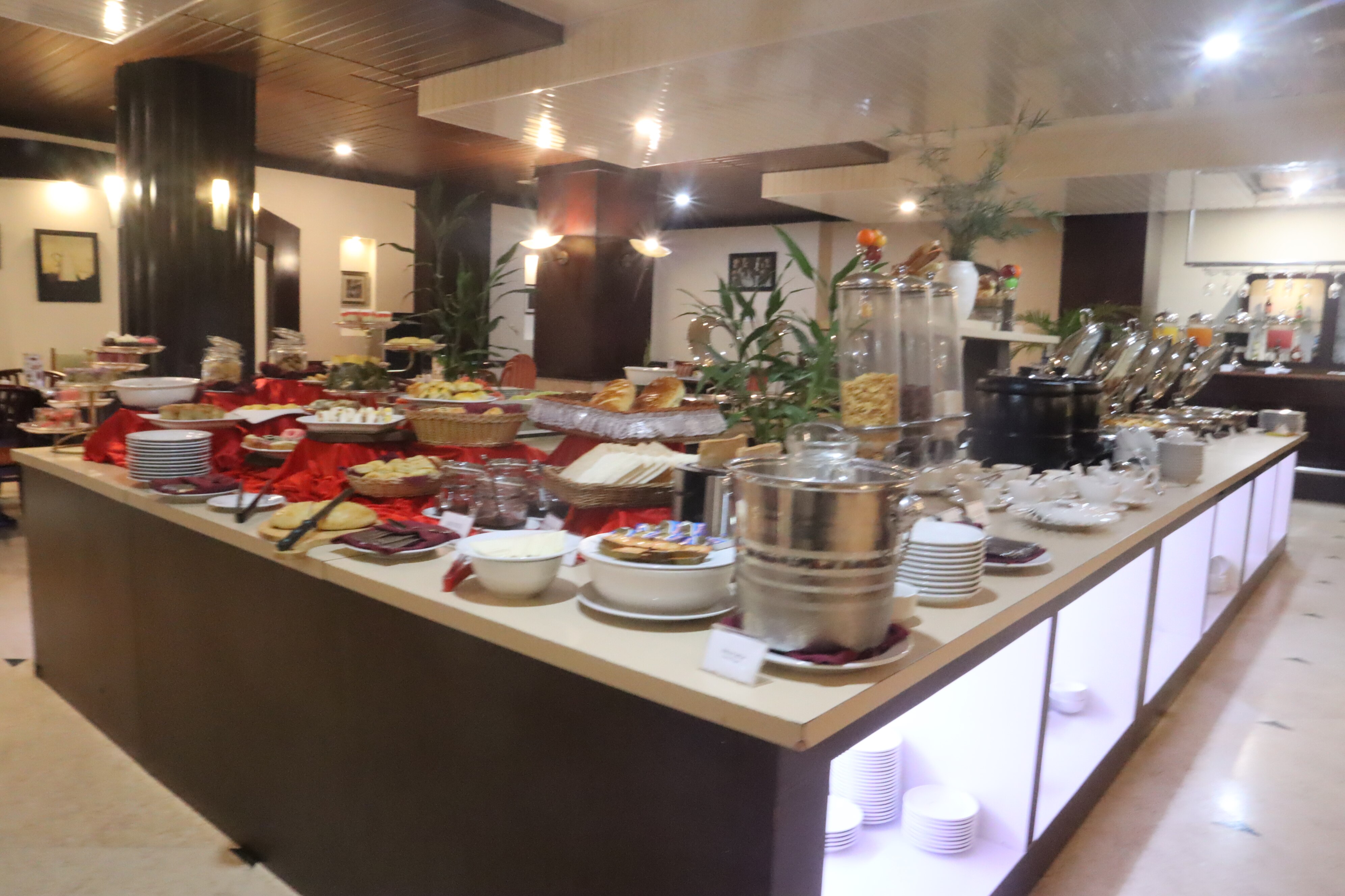 Swiss-Cafe