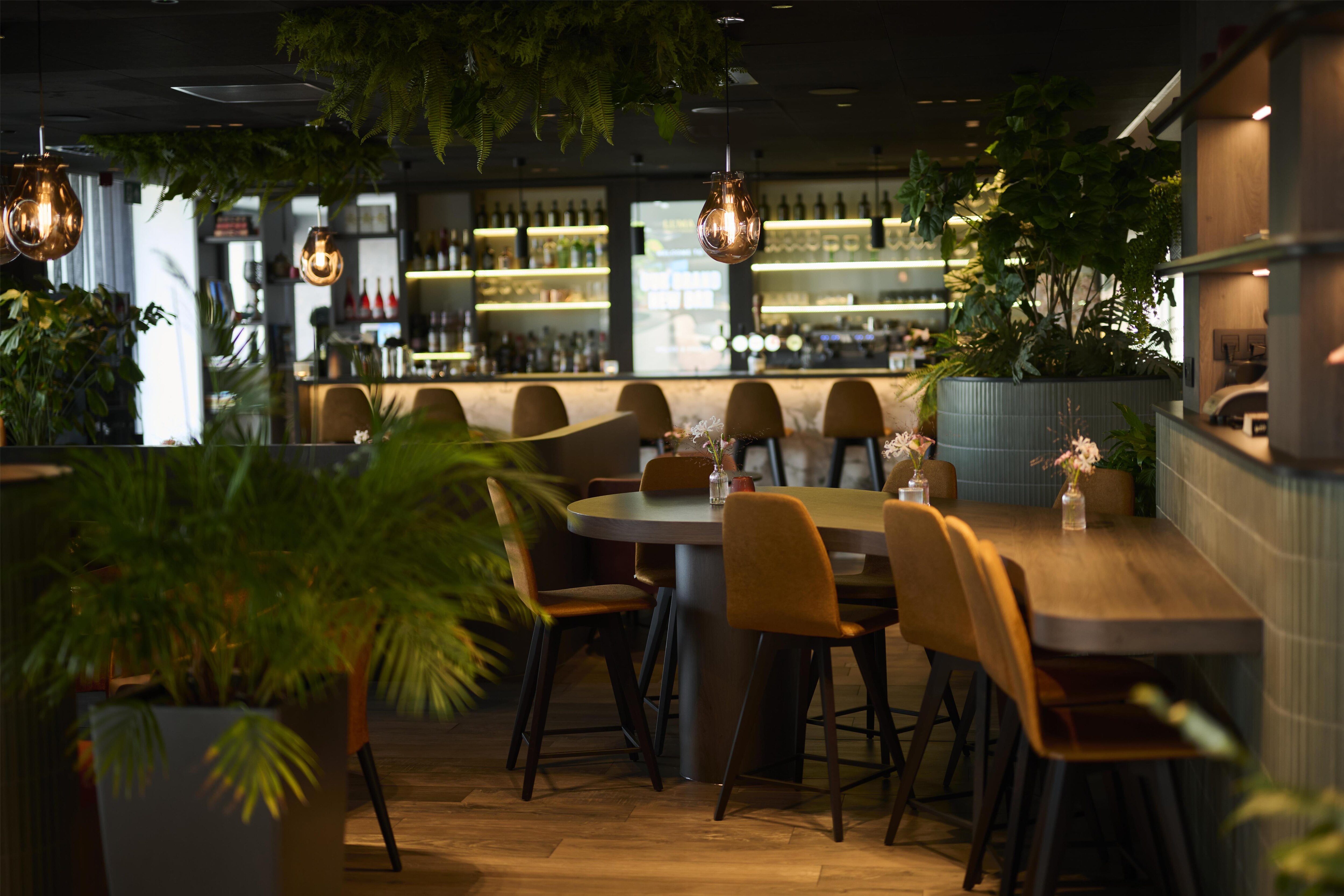 Luma Lounge Bar
