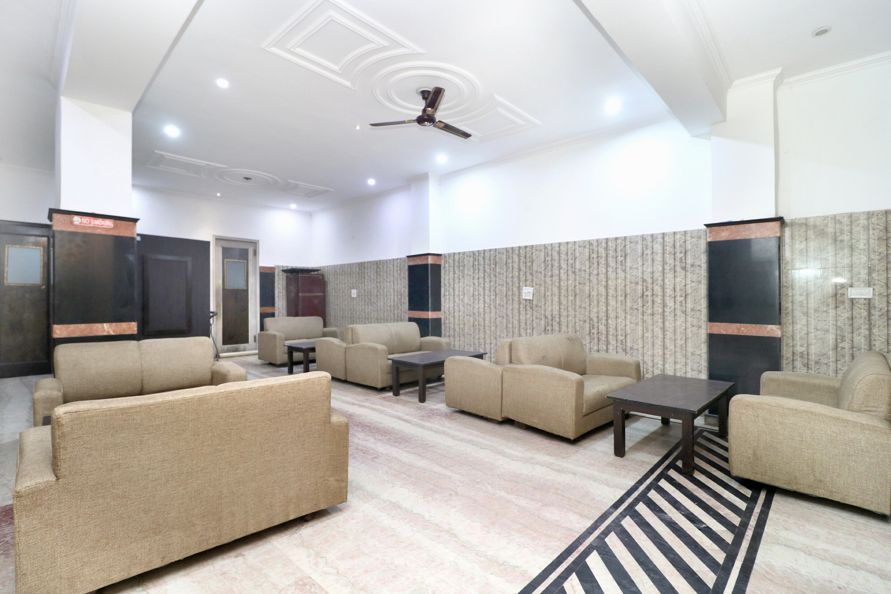 Discount  70  Off  Canal View Residency India Hotel Area Code 46204