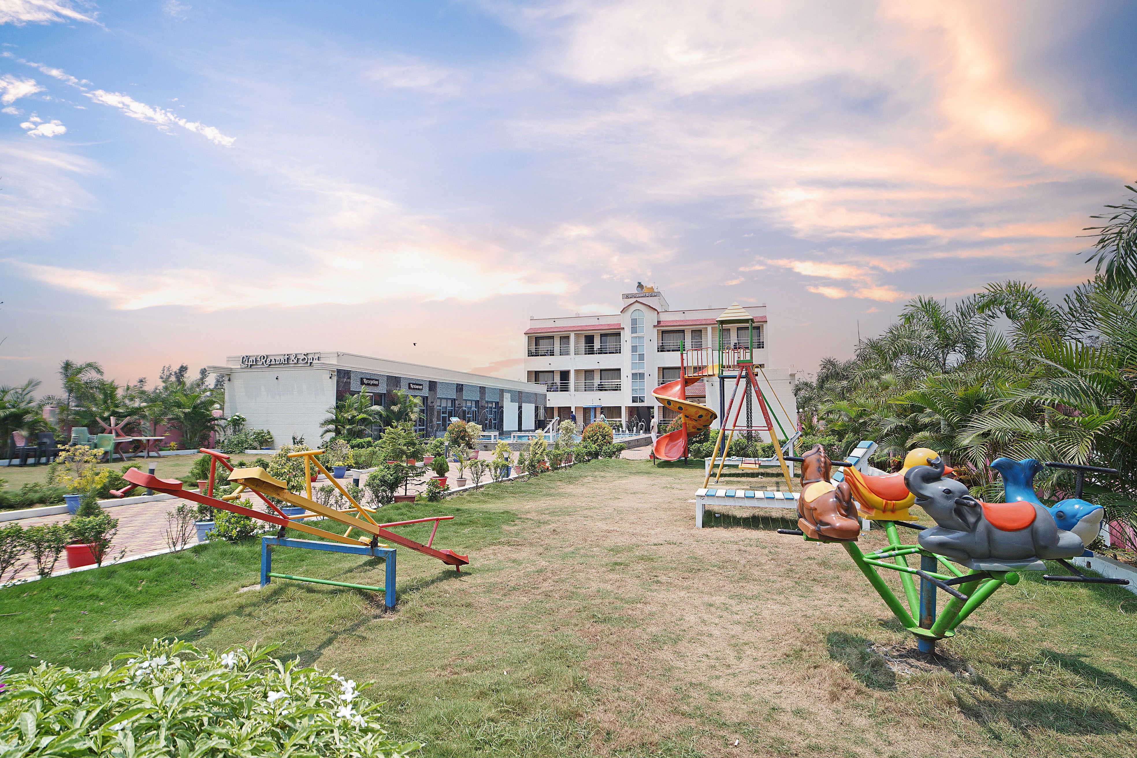 Lipi Resort & Spa