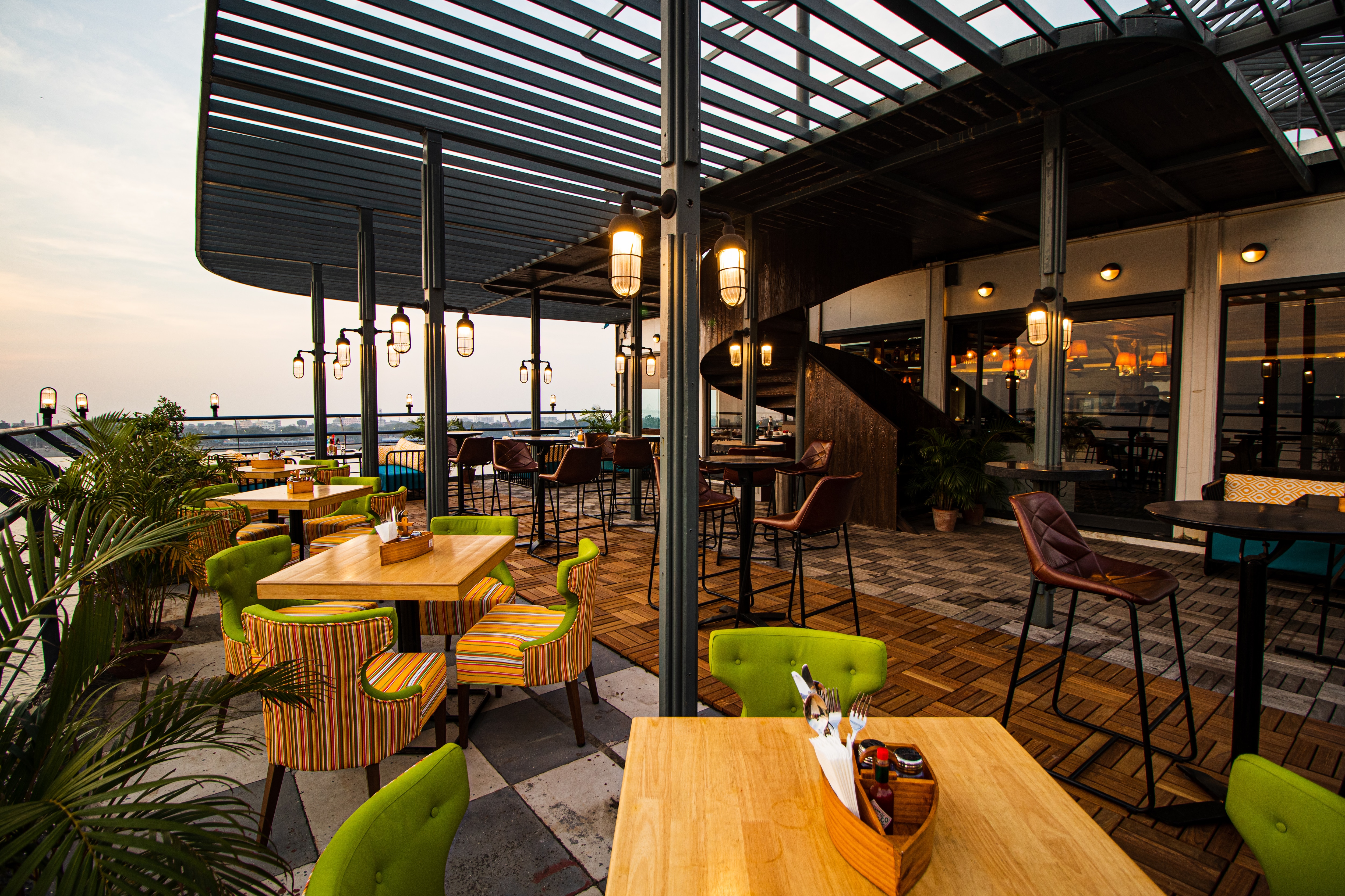 Bridge Bistro and Bar