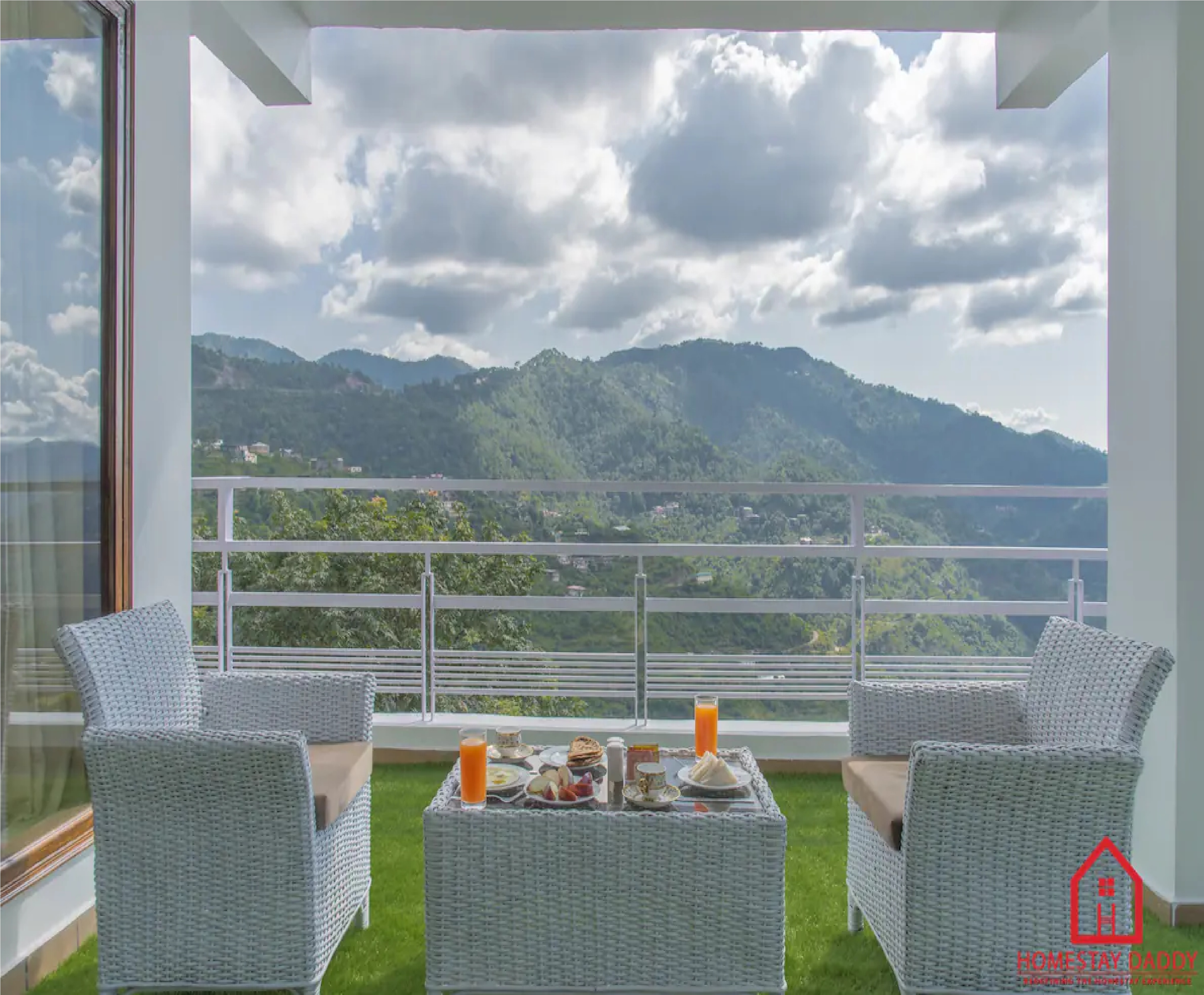 The HoneyComb- AC 2BHK House-By HomestayDaddy 𝗕𝗢𝗢𝗞 Kasauli