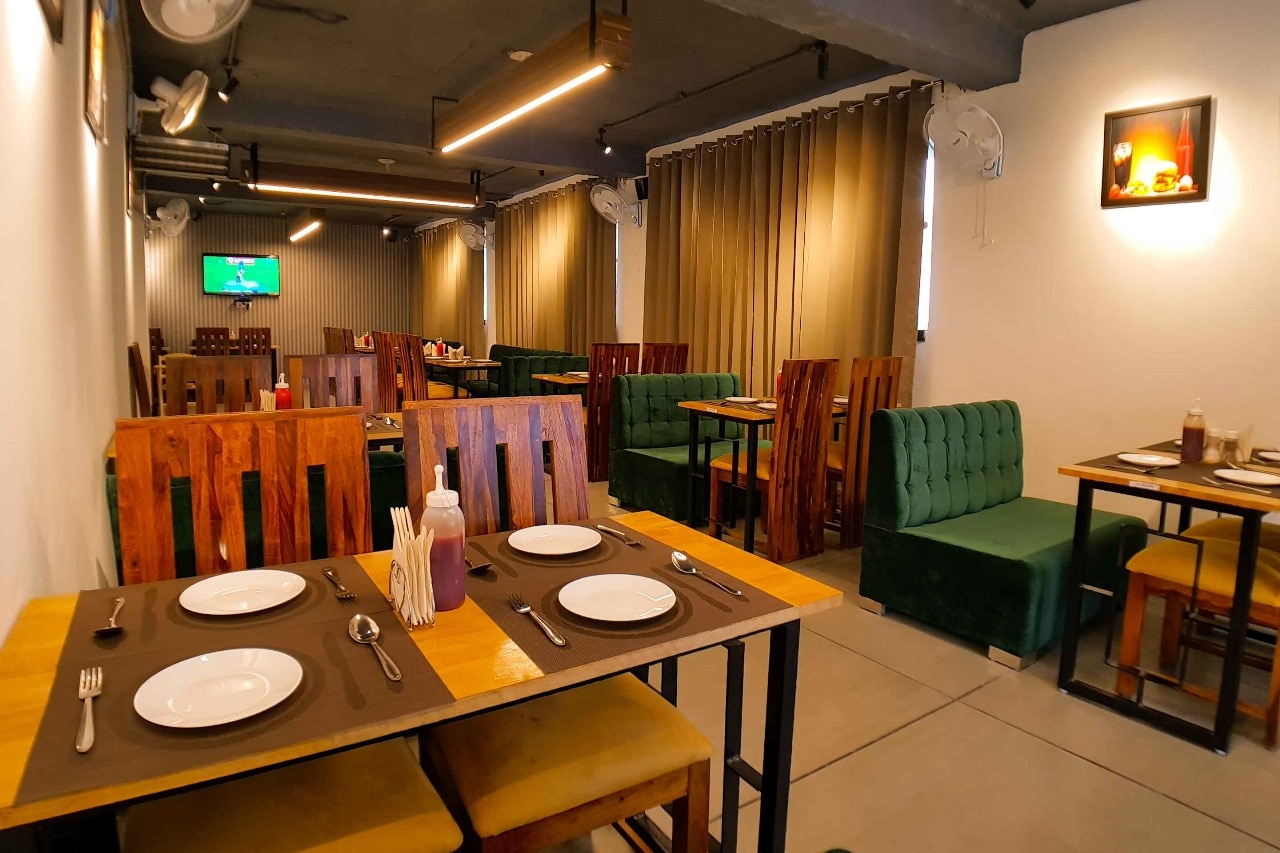 Merriment Hotel and Restaurant by VRB Hotels