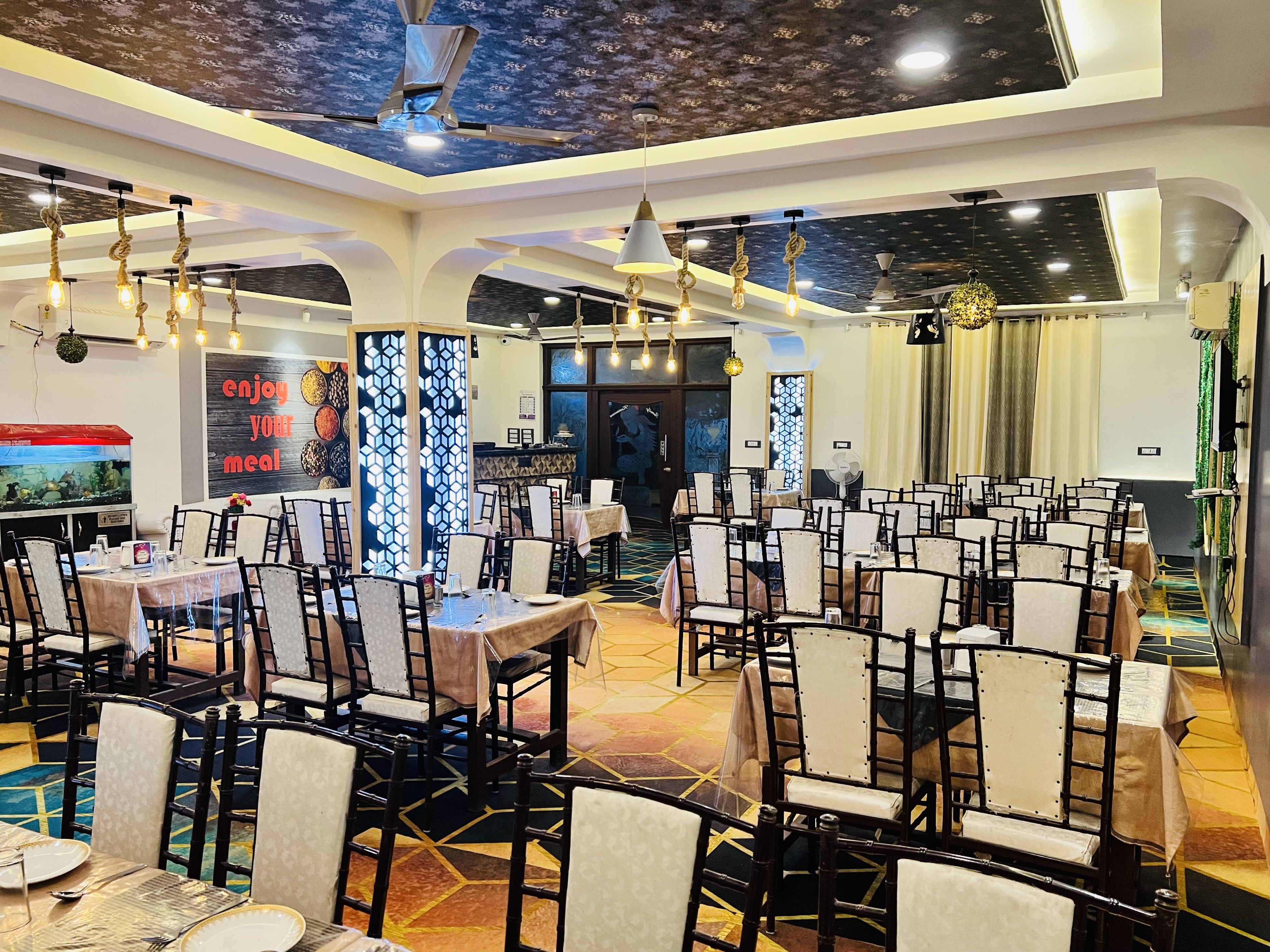 Hotel Greenland & Restaurant