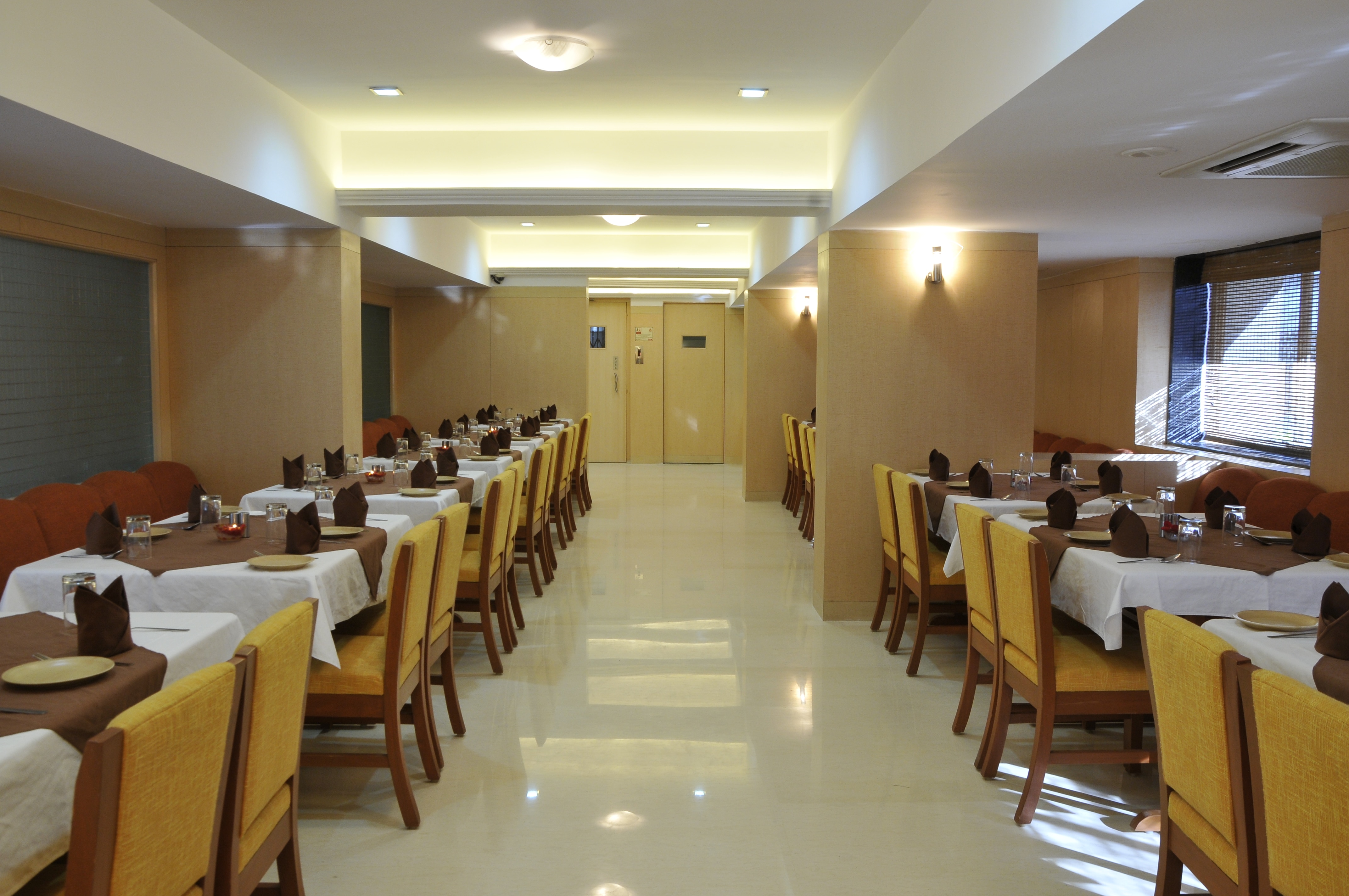 FLAVOUR PUR VEG RESTAURANT