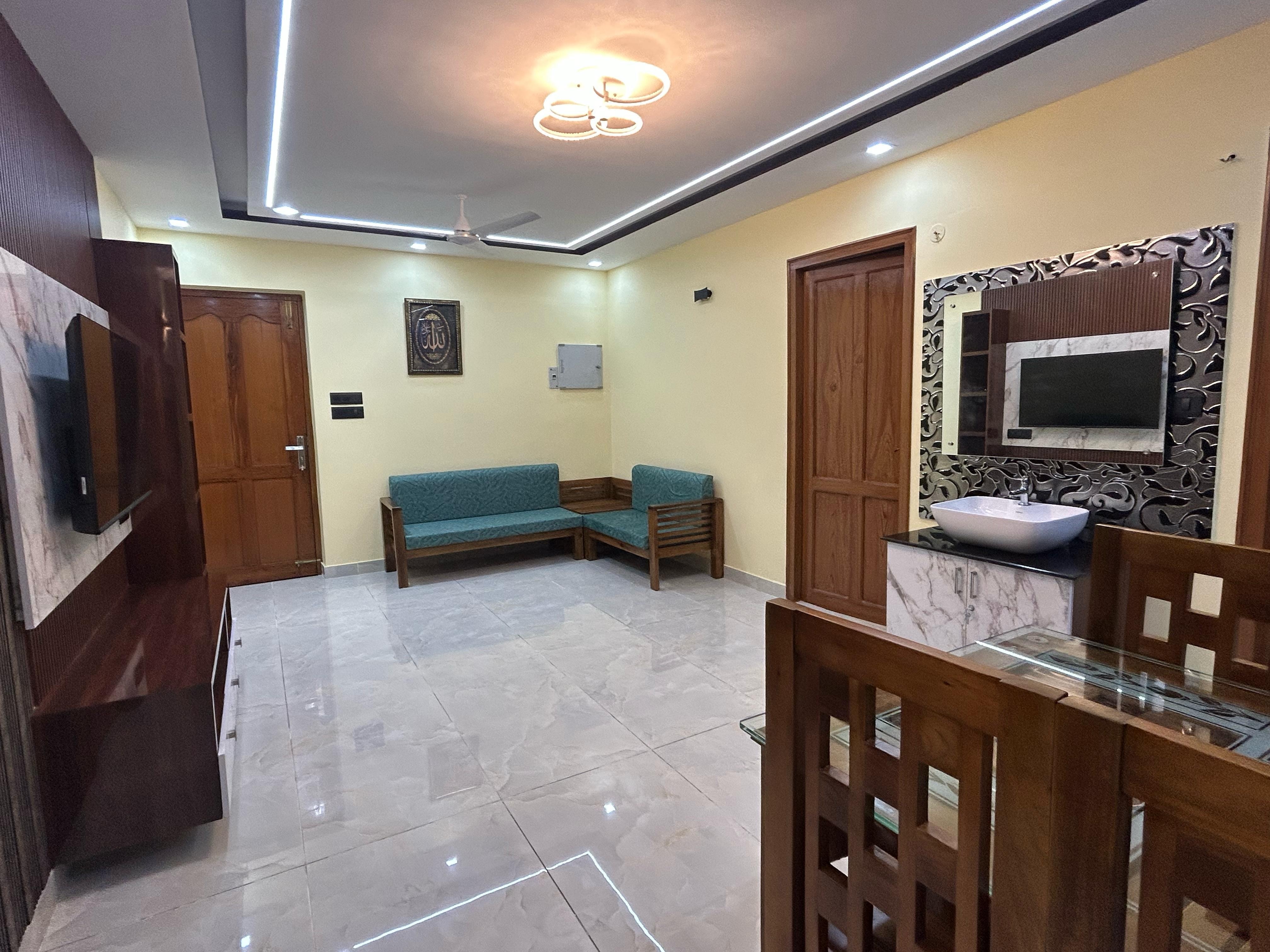 Apna Homes 2BHK Fully Furnished Apartment 𝗕𝗢𝗢𝗞 Cochin Apartment
