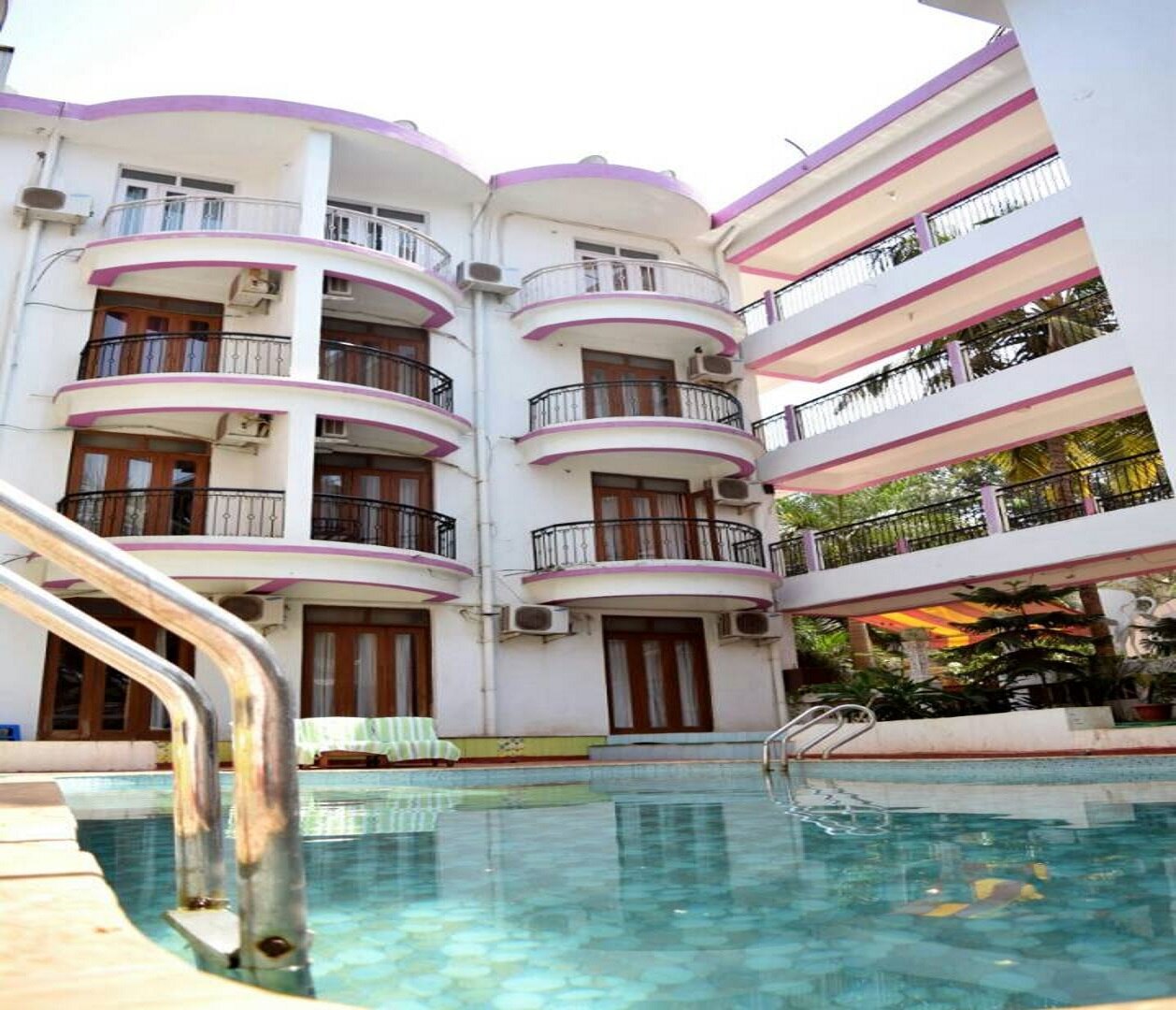 2BHK AT CANDOLIM 𝗕𝗢𝗢𝗞 Goa Apartment