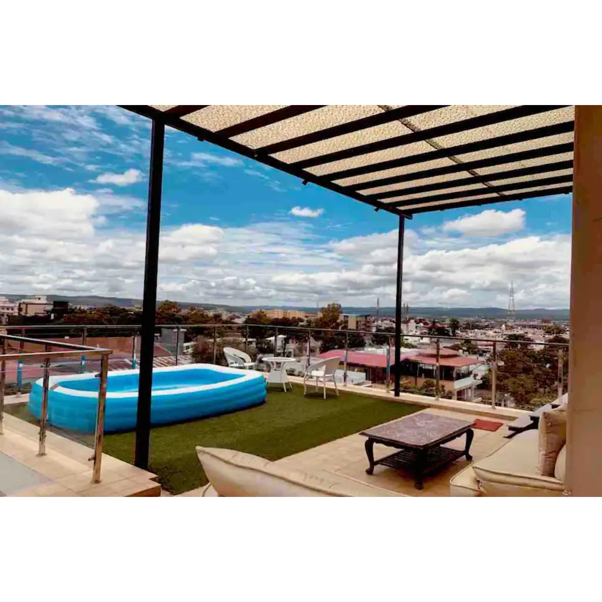 Penthouse Interior Design Ideas for Your Living Space - Worktops - Lavish Penthouse Apartment Design Inspiration