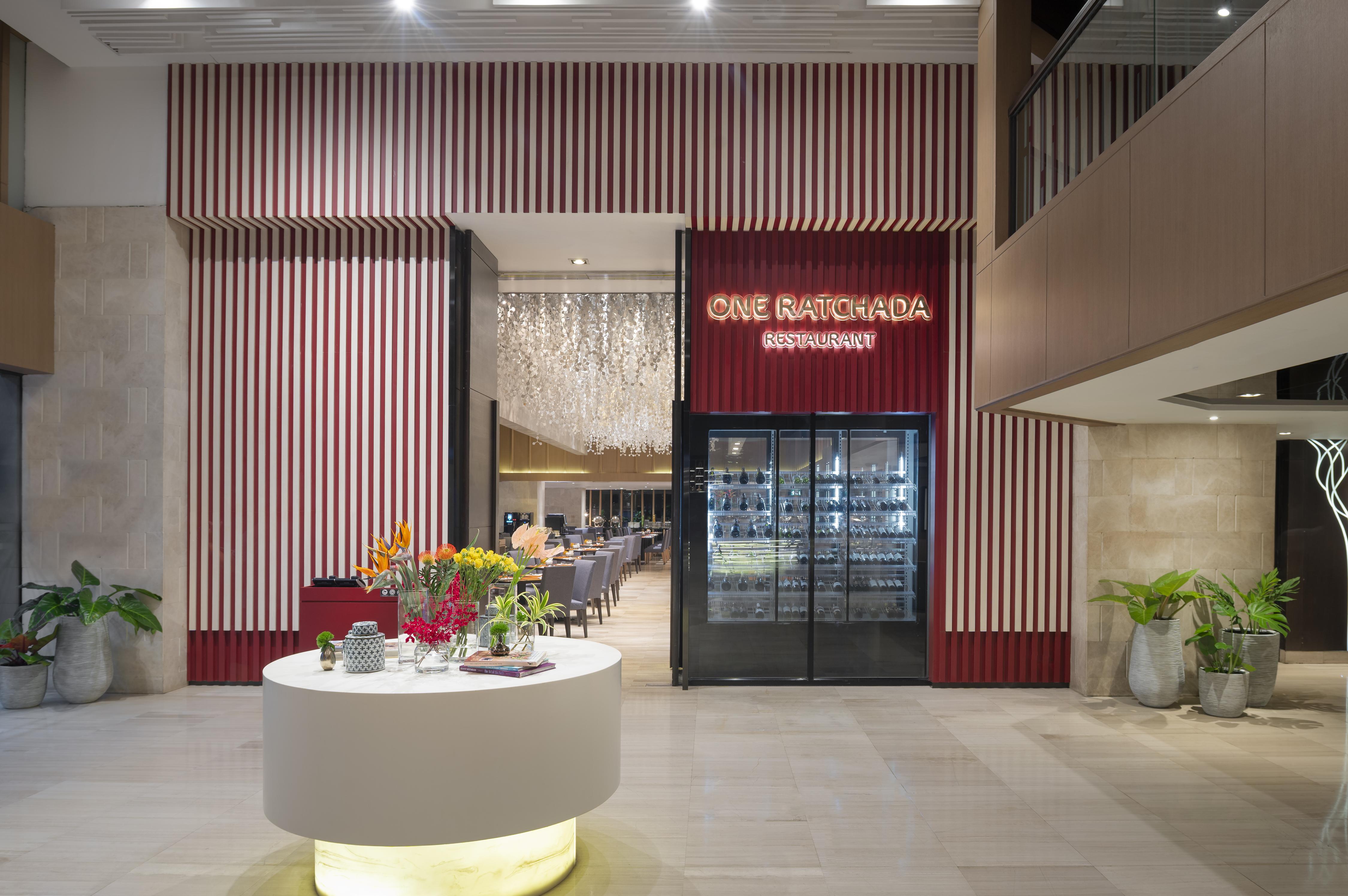 One Ratchada International Restaurant