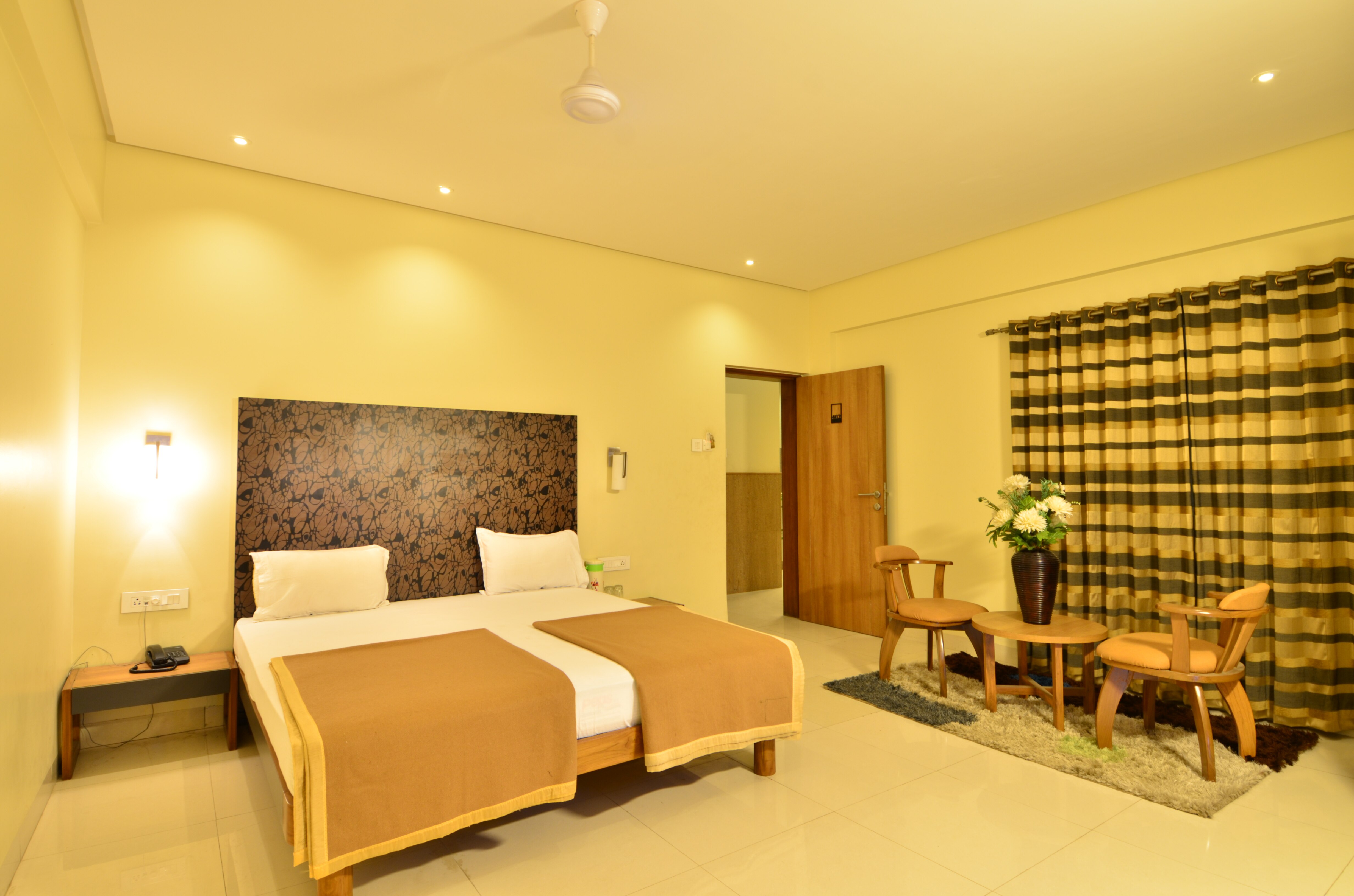 Hotel Tiranga Residency, Pune Hotel Tiranga Residency, Pune
