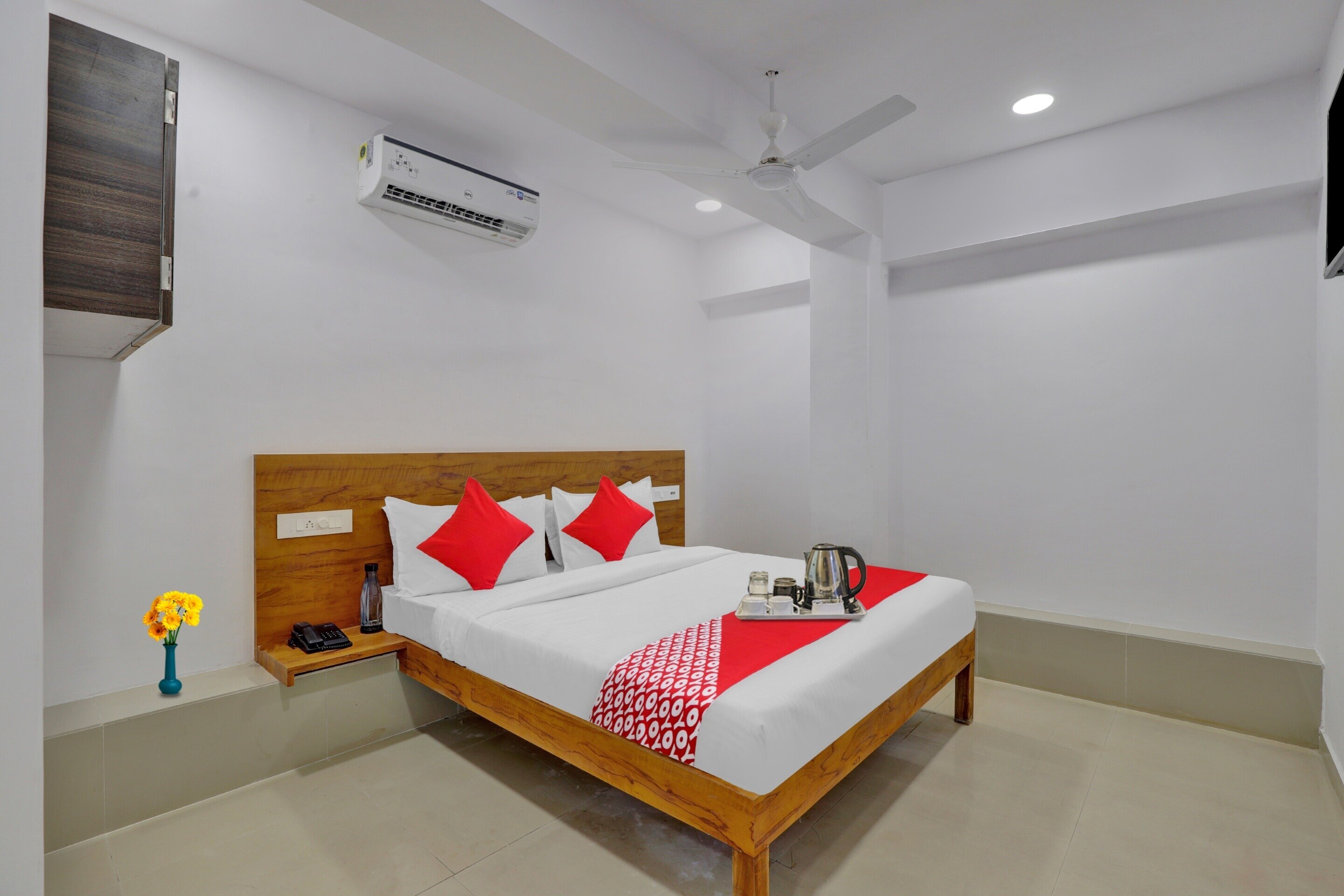 Krishna Rto Address of Hotel O RTO Office Surat Formerly Krishna Rooms on Goibibo