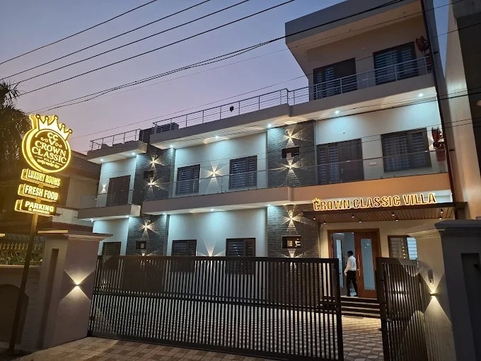 Crown Classic Villa