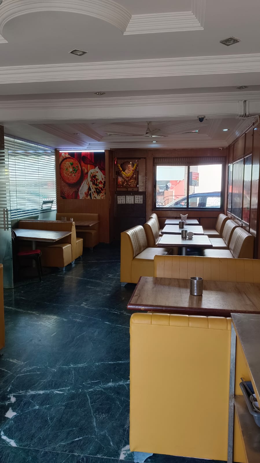 KIARA RESTAURANT