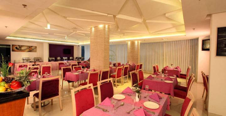 Diners' Summit