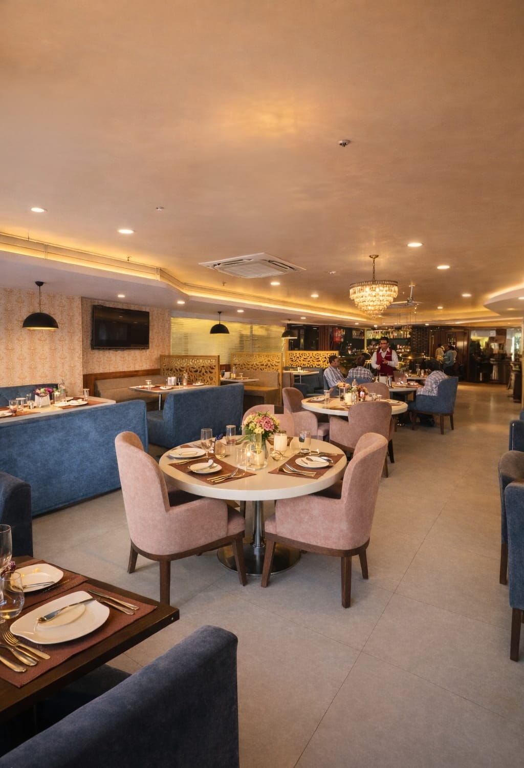 Embey Bar & Restaurant