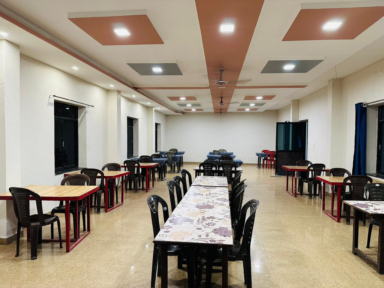 Sunrise Restaurant