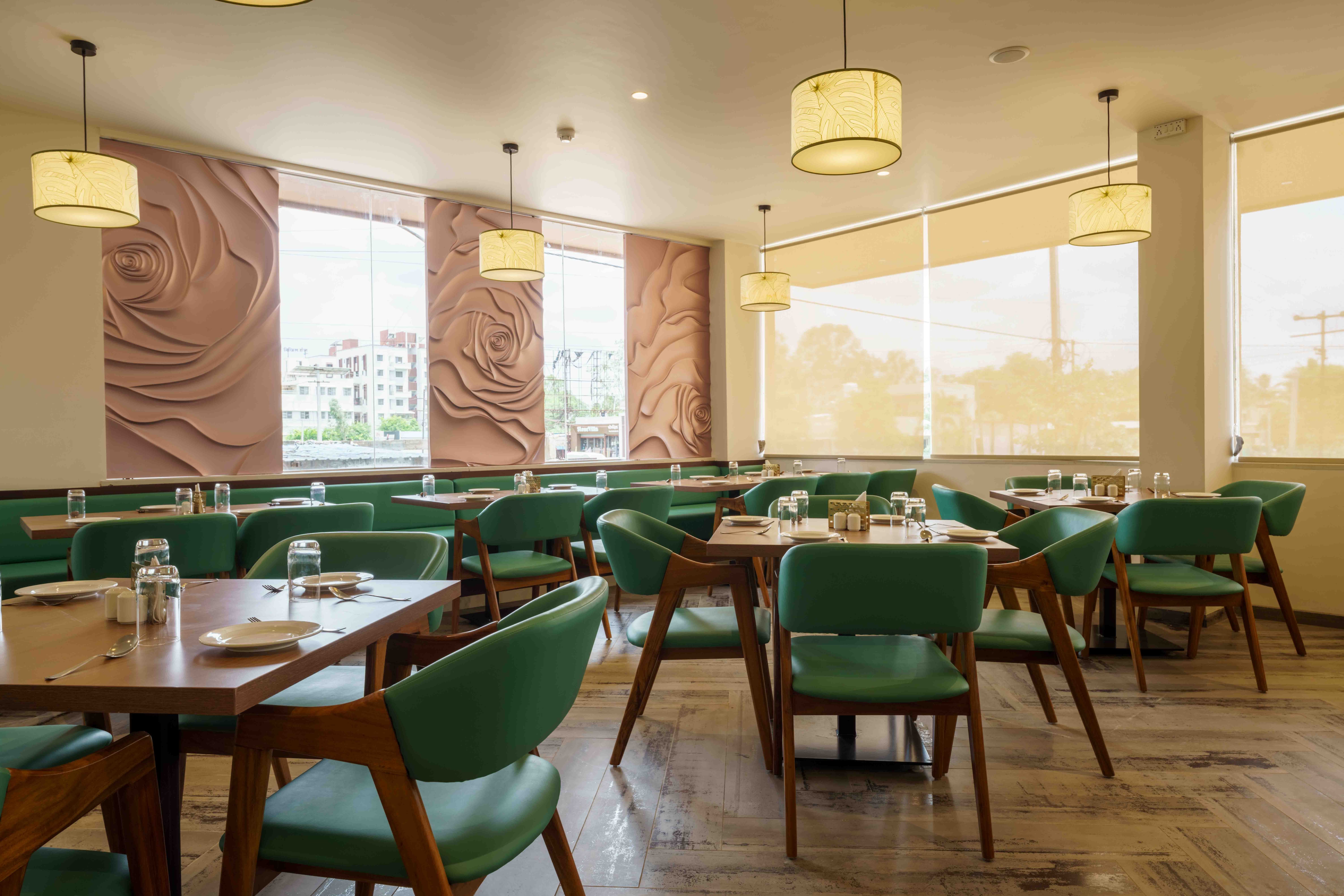 AROMA Restaurant