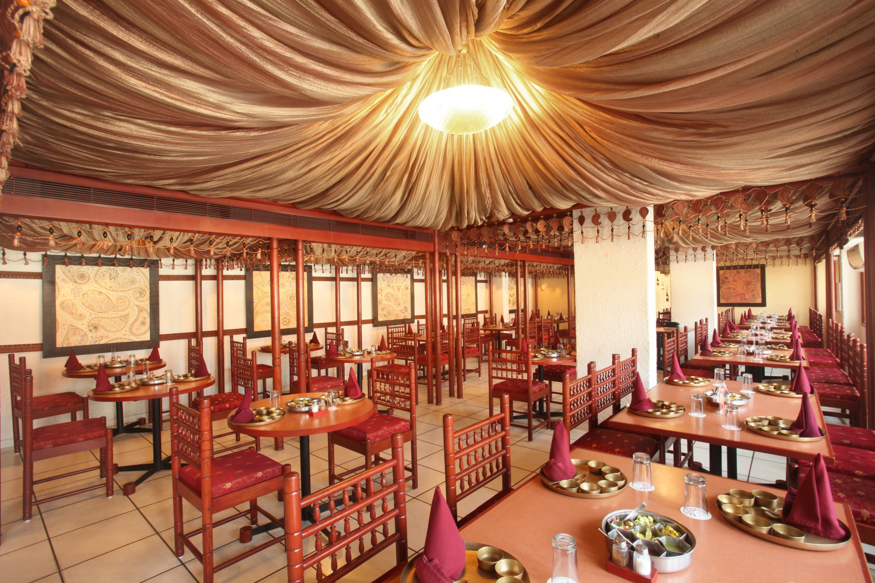 Mandap Authentic Gujarati Thali Restaurannt