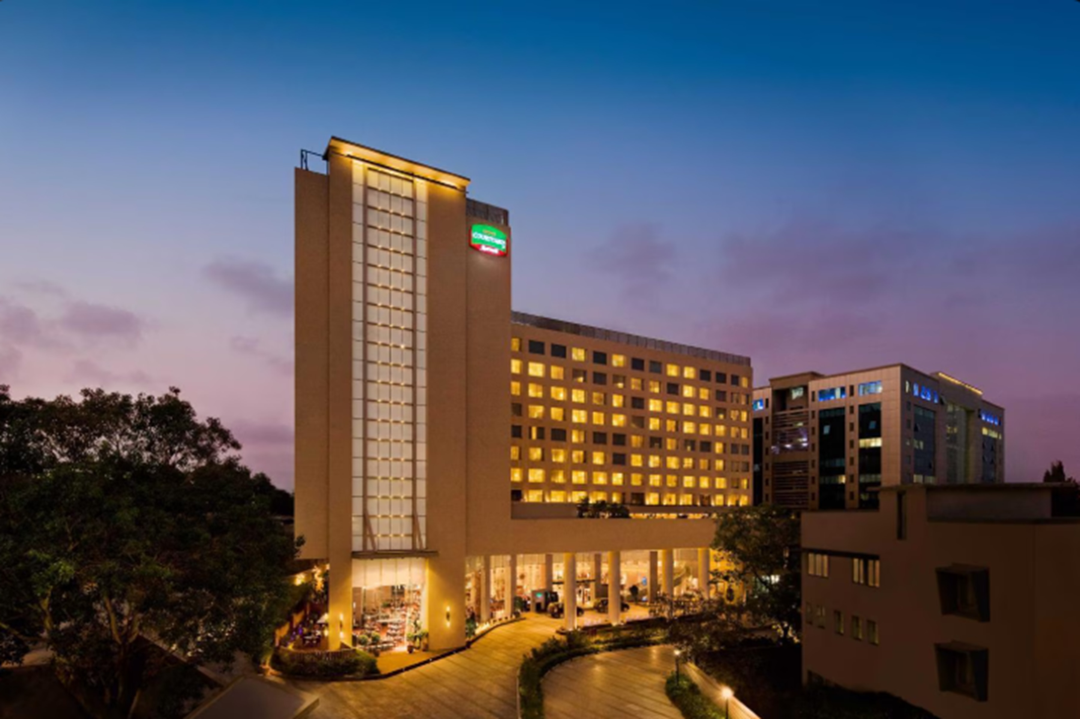 Courtyard by Marriott Mumbai International Airport, Mumbai- Corporate  𝗕𝗢𝗢𝗞 Mumbai Hotel