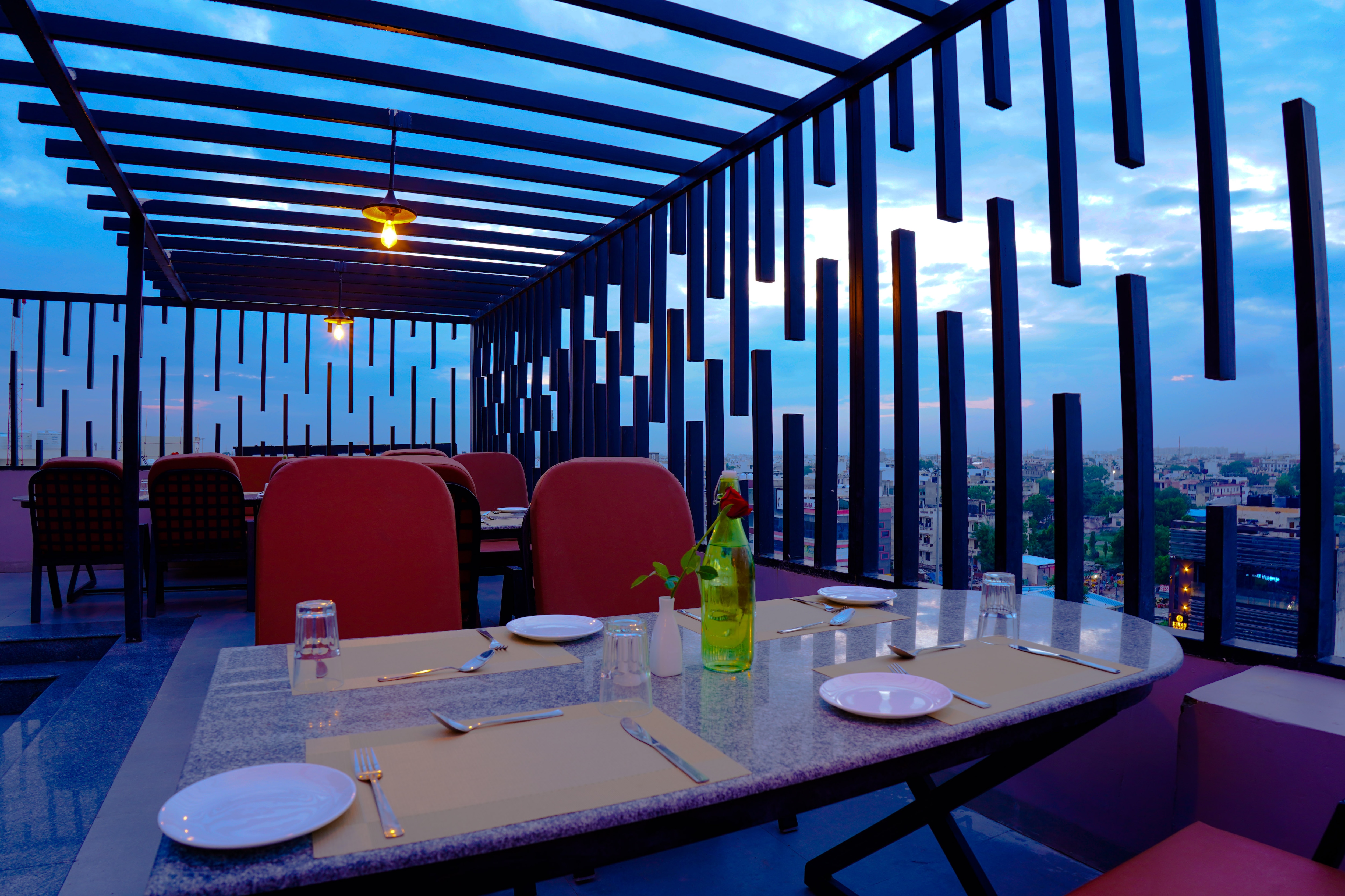 roof top restaurant