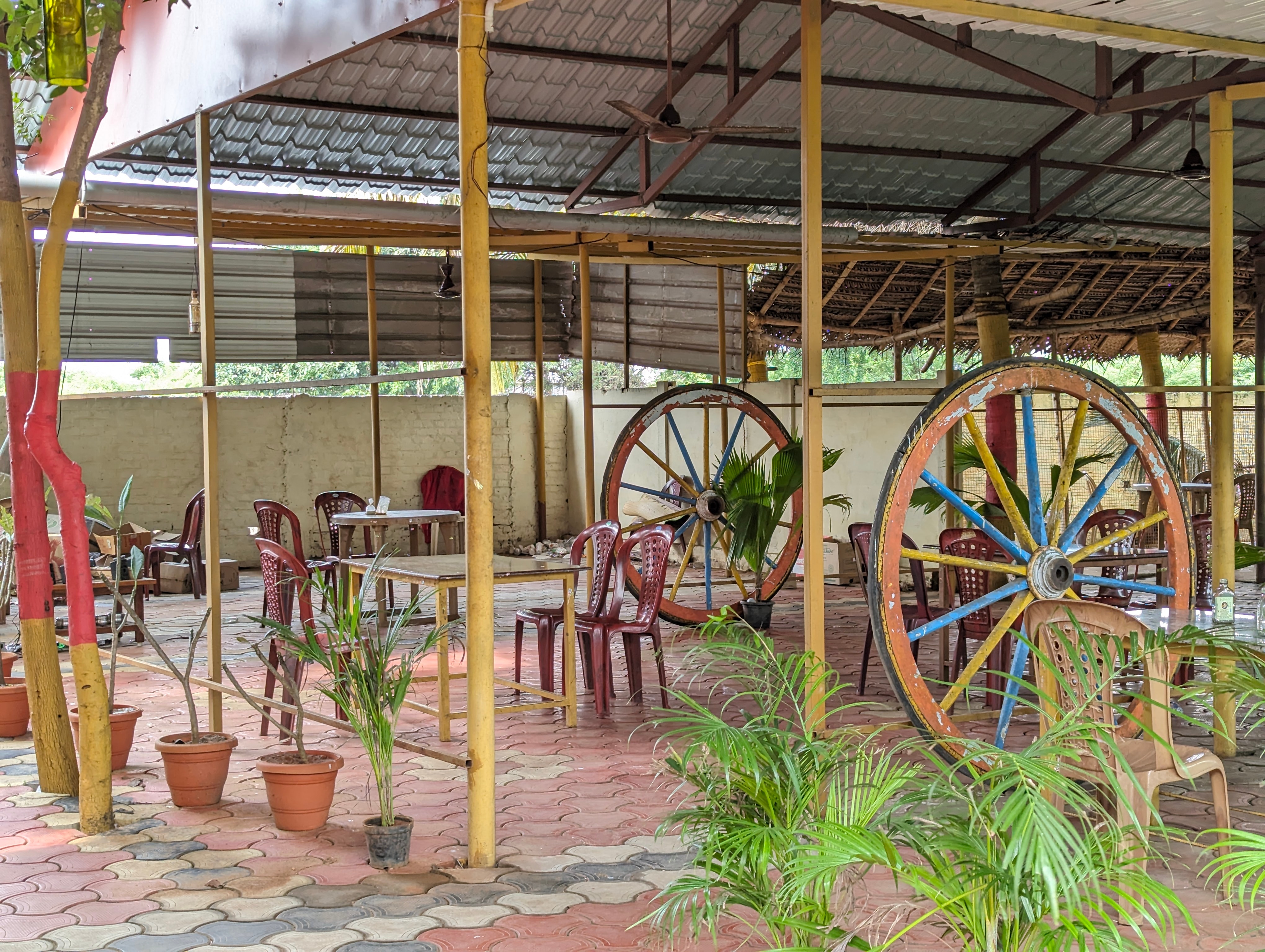 Rajas Inn Restaurant