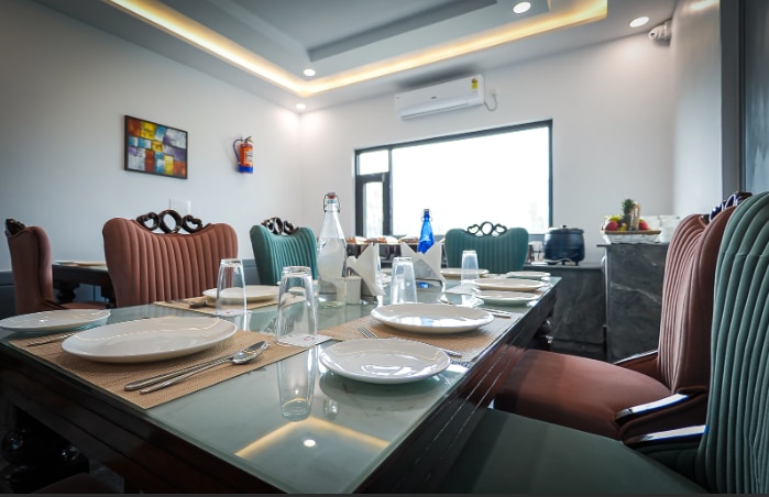 White Villa Restaurant