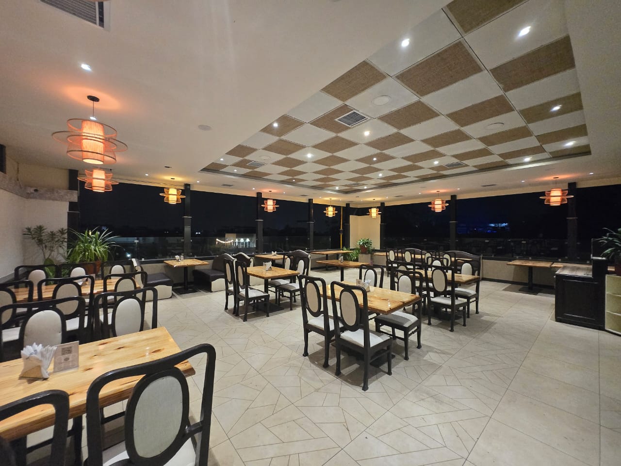 HARMONYS RESTAURANT