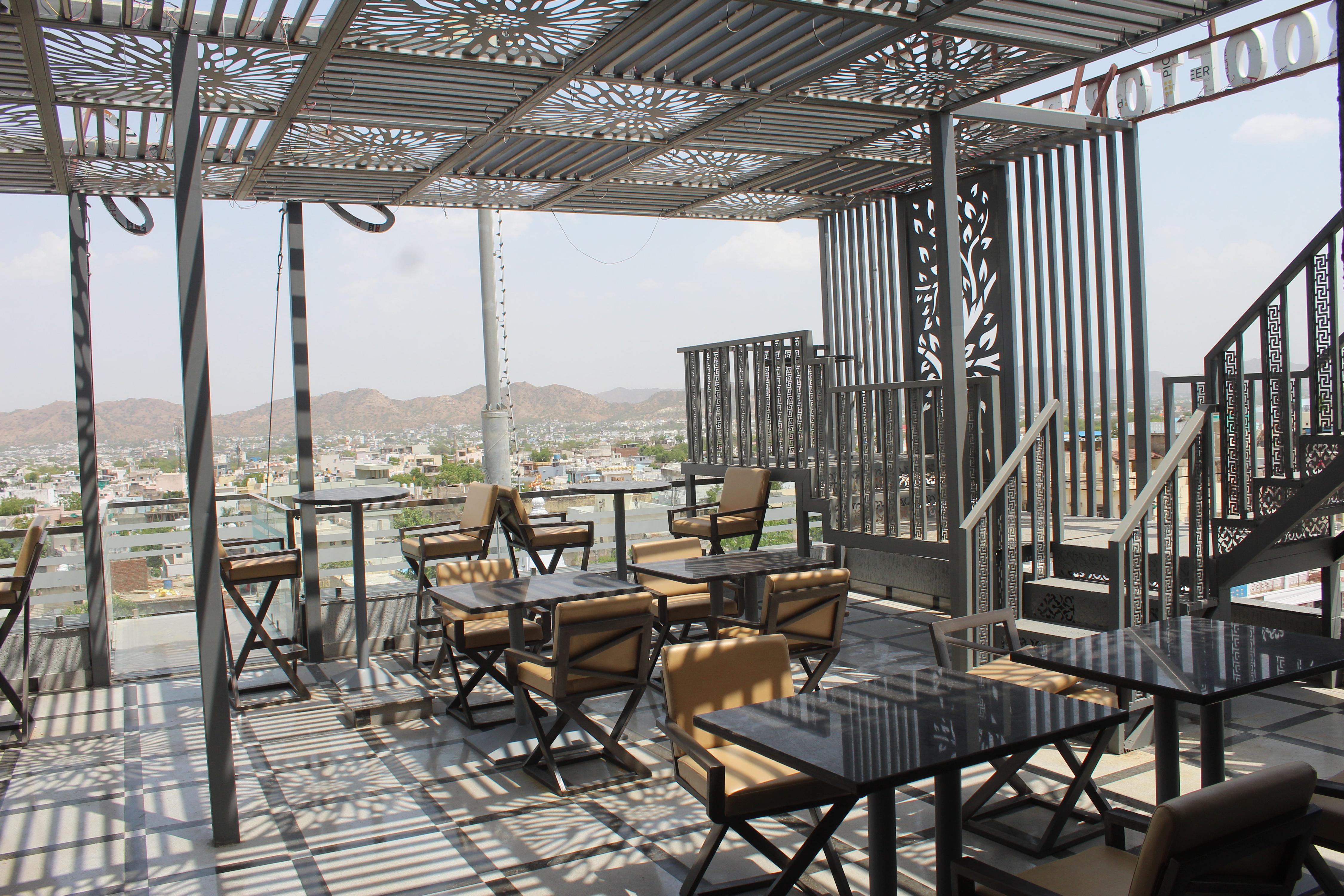 Don Jon Rooptop Restaurant