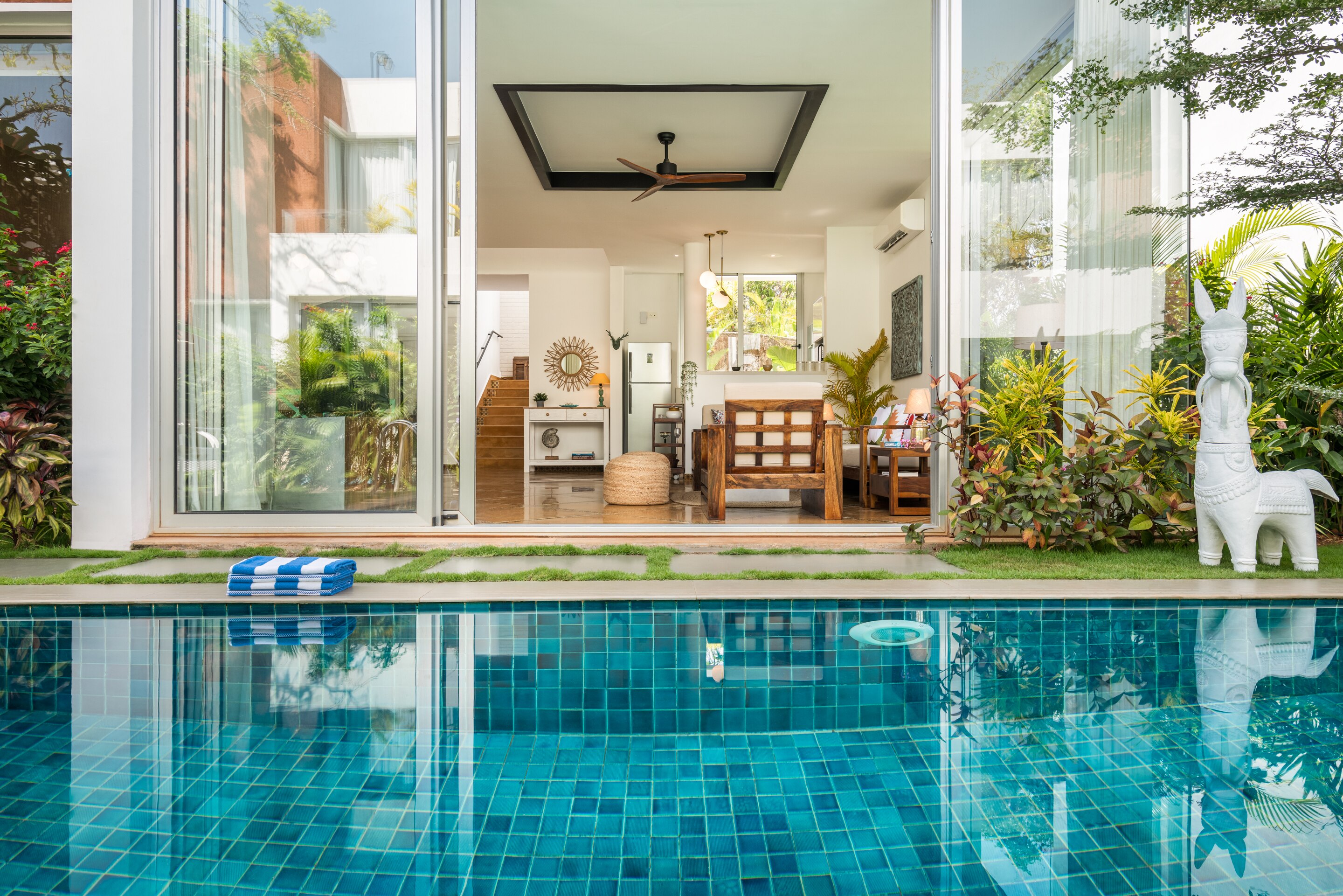 La Zamora 3 BHK PRIVATE POOL LUXURY Villa Vagator by The Blue Kite 𝗕𝗢𝗢𝗞 ...